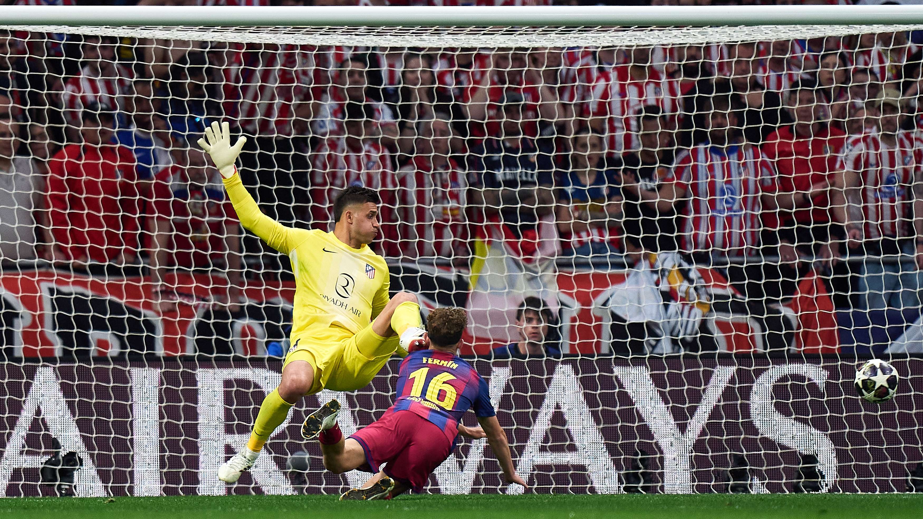 Atletico de Madrid v FC Barcelona - UEFA Champions League 2025/26 Quarter-Final Second Leg