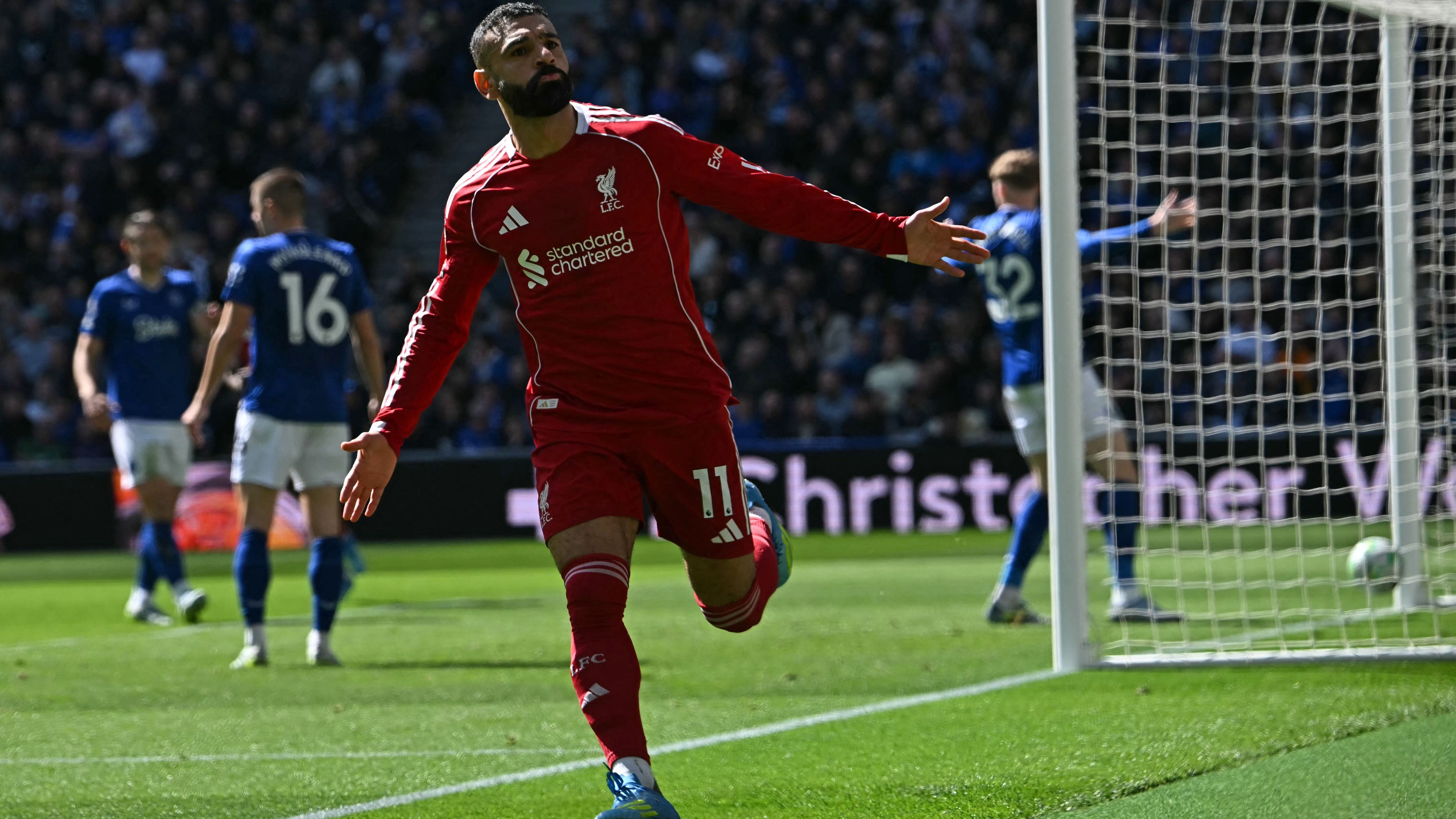 FBL-ENG-PR-EVERTON-LIVERPOOL