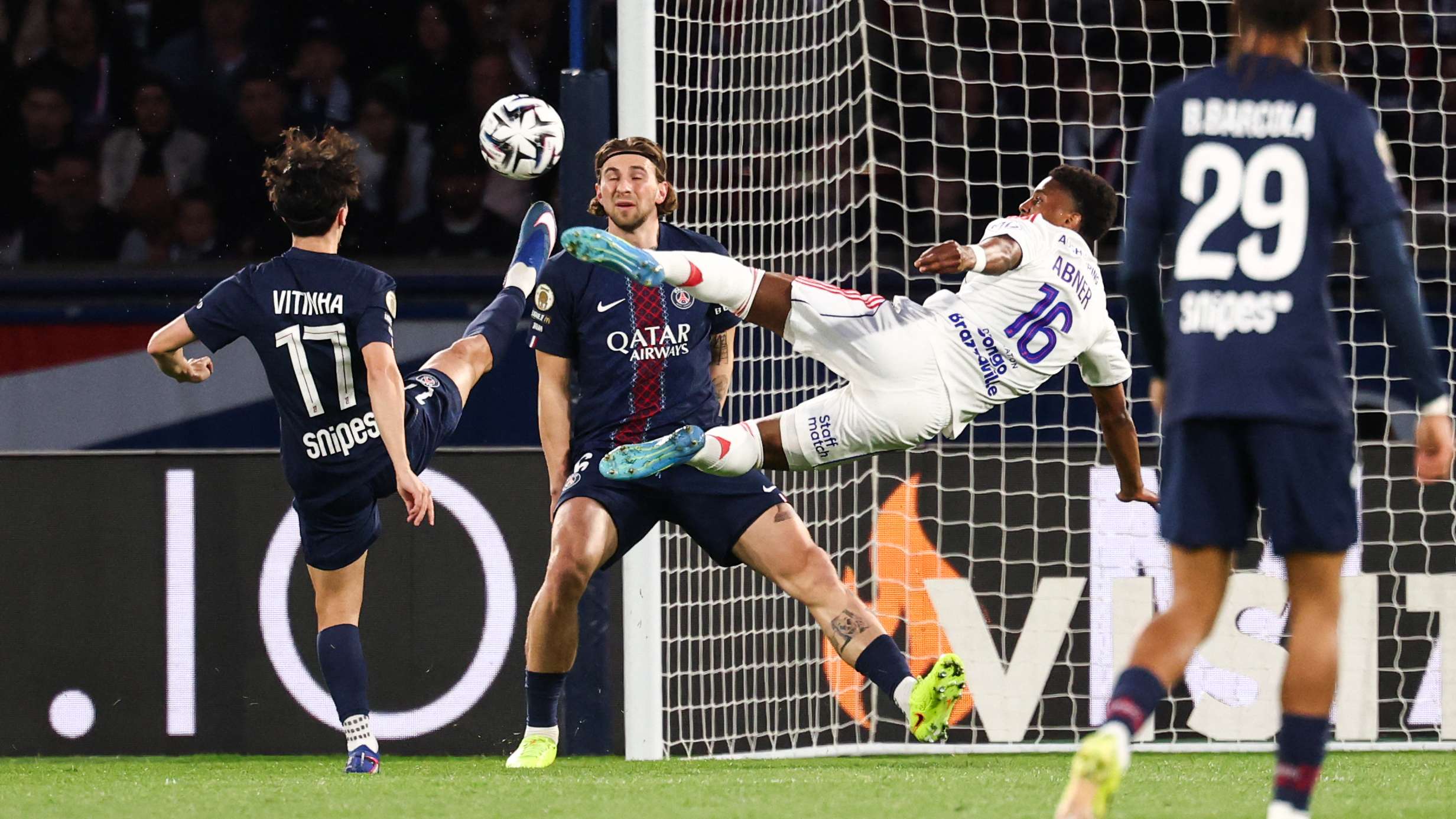 FBL-FRA-LIGUE1-PSG-LYON