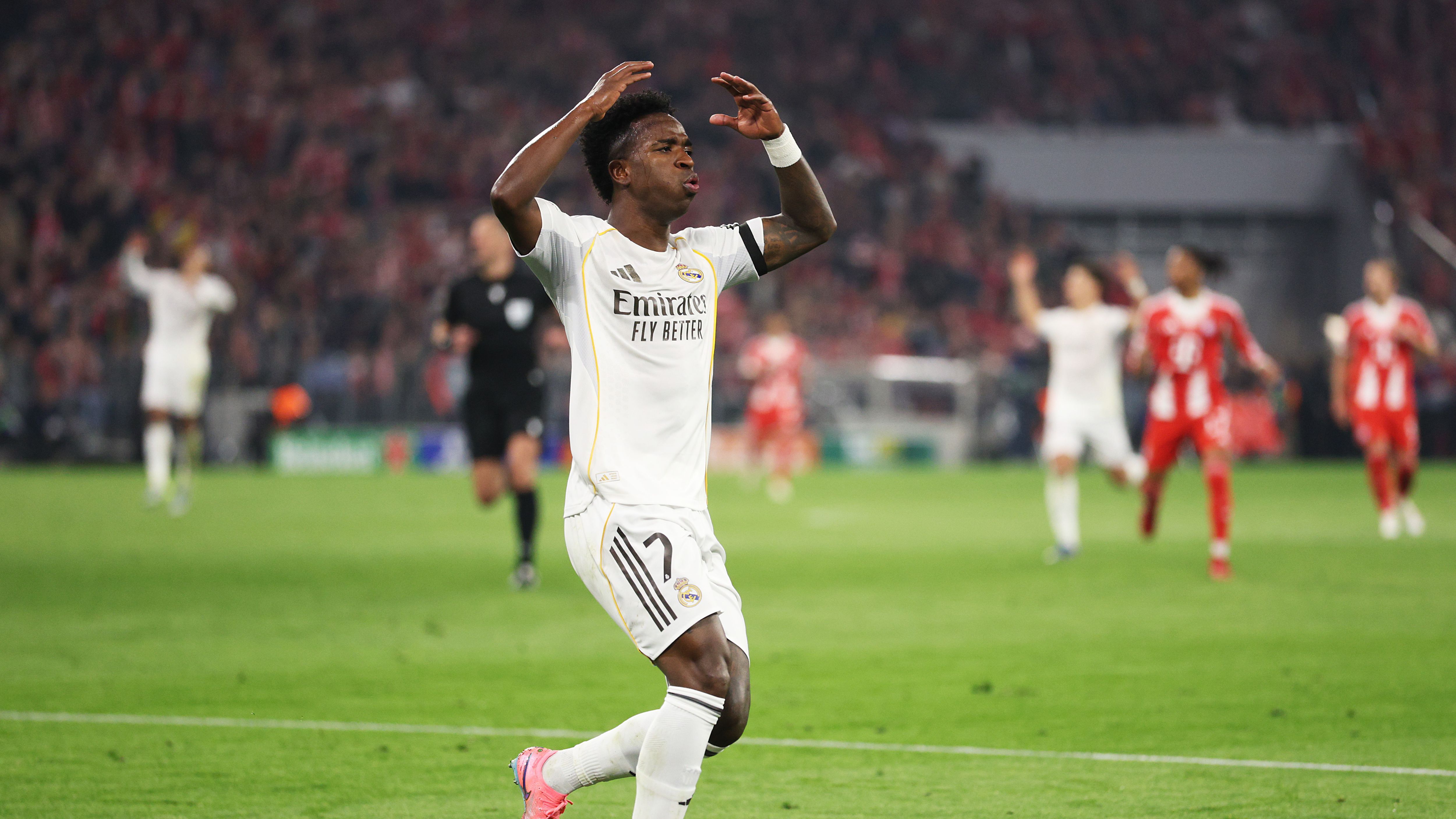 قضية شائكة.. هل يلوي فينيسيوس ذراع ريال مدريد؟