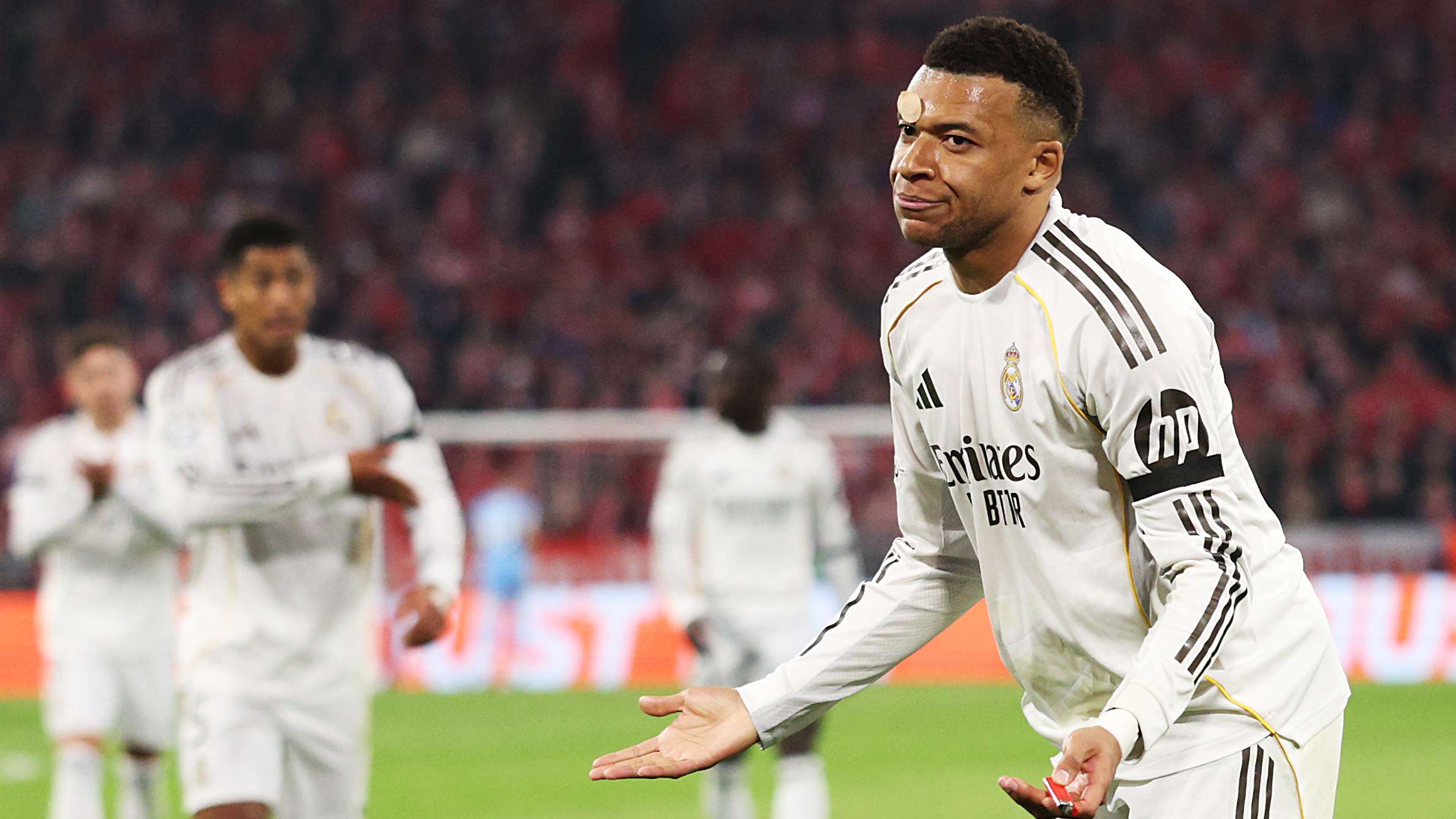 FC Bayern München v Real Madrid CF - UEFA Champions League 2025/26 Quarter-Final Second Leg