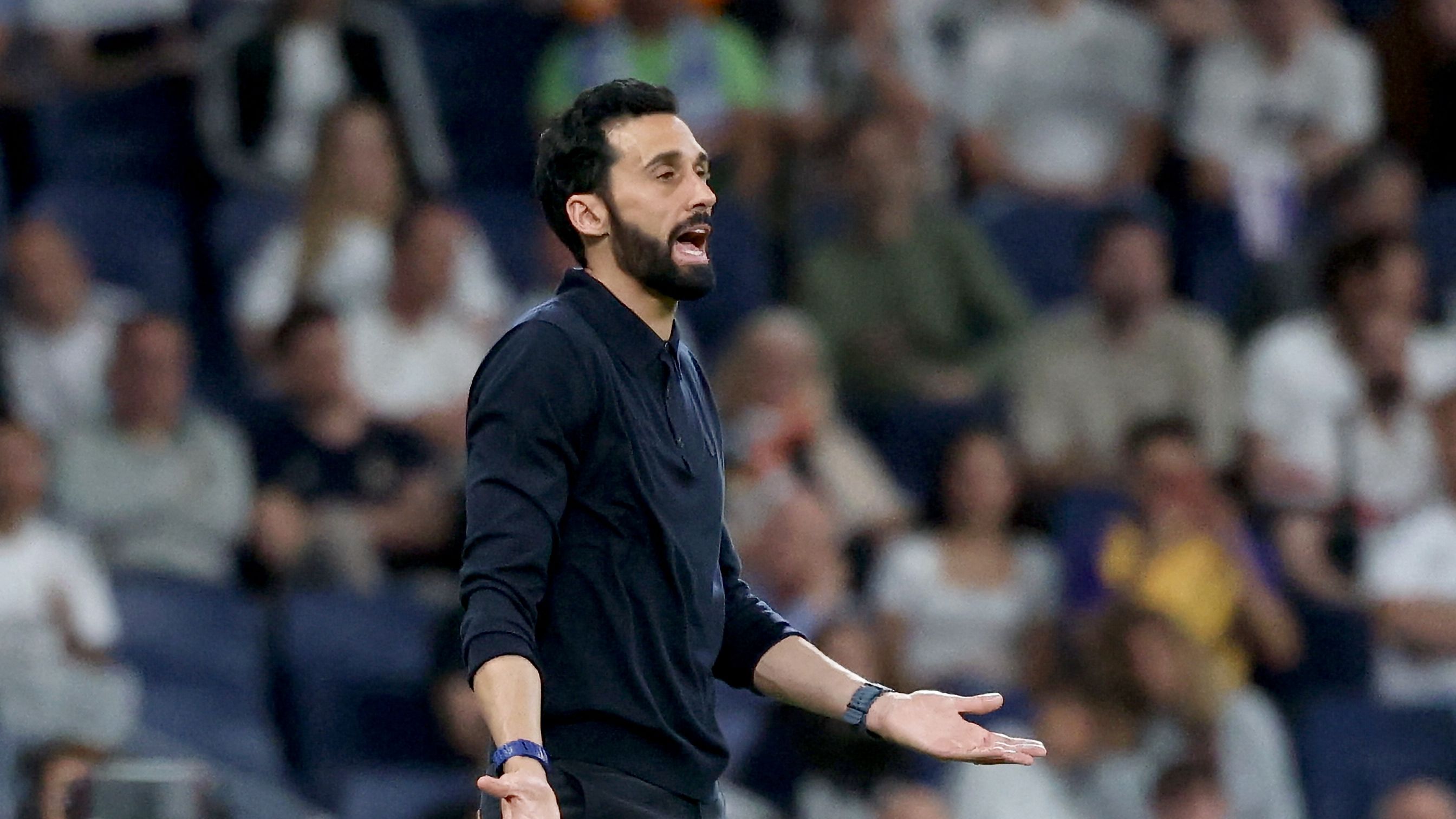 أربيلوا يرد بـ3 كلمات على "صافرات فينيسيوس".. ويوضح حقيقة خلافه مع بيلينجهام