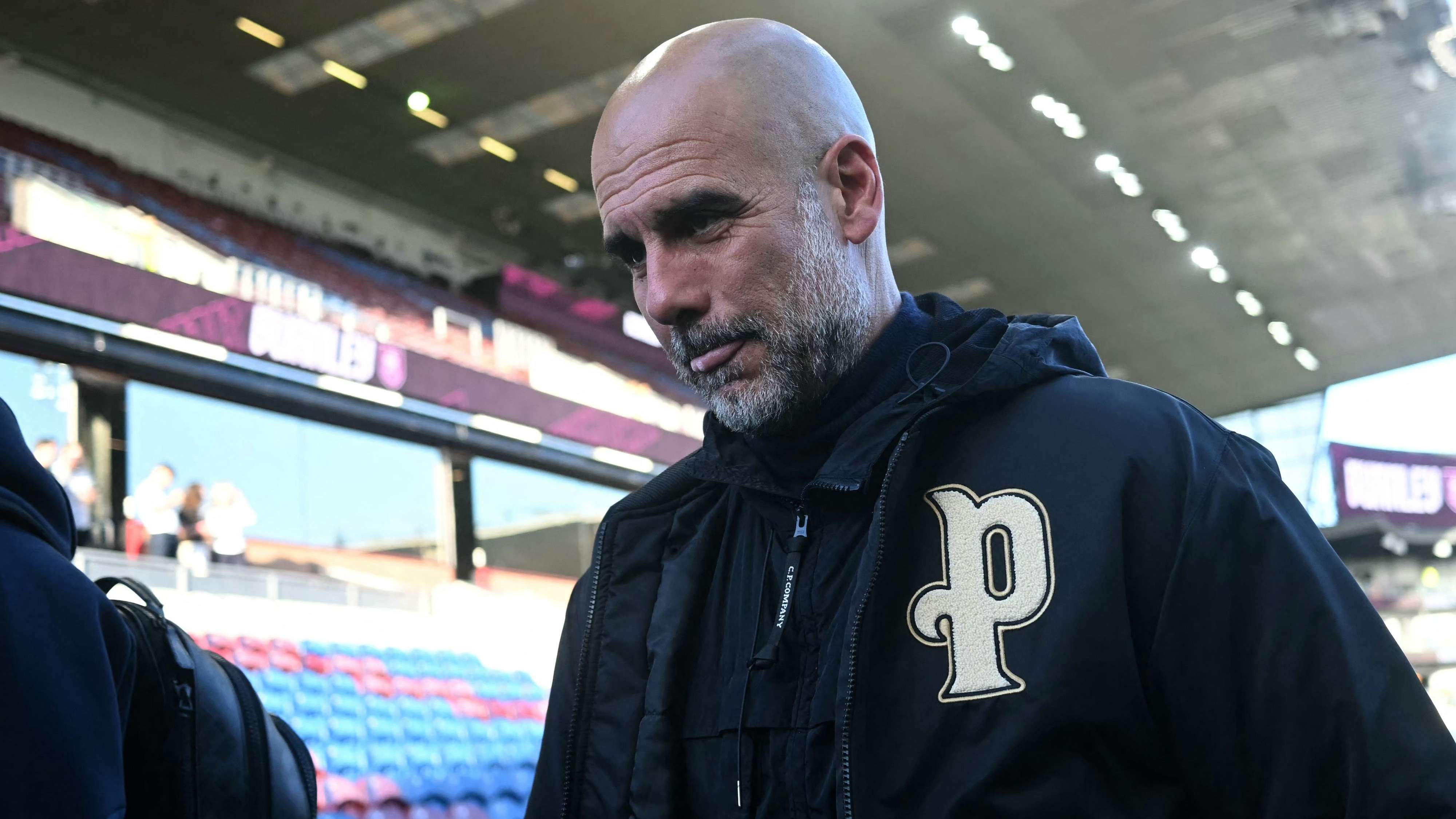 FBL-ENG-PR-BURNLEY-MAN CITY