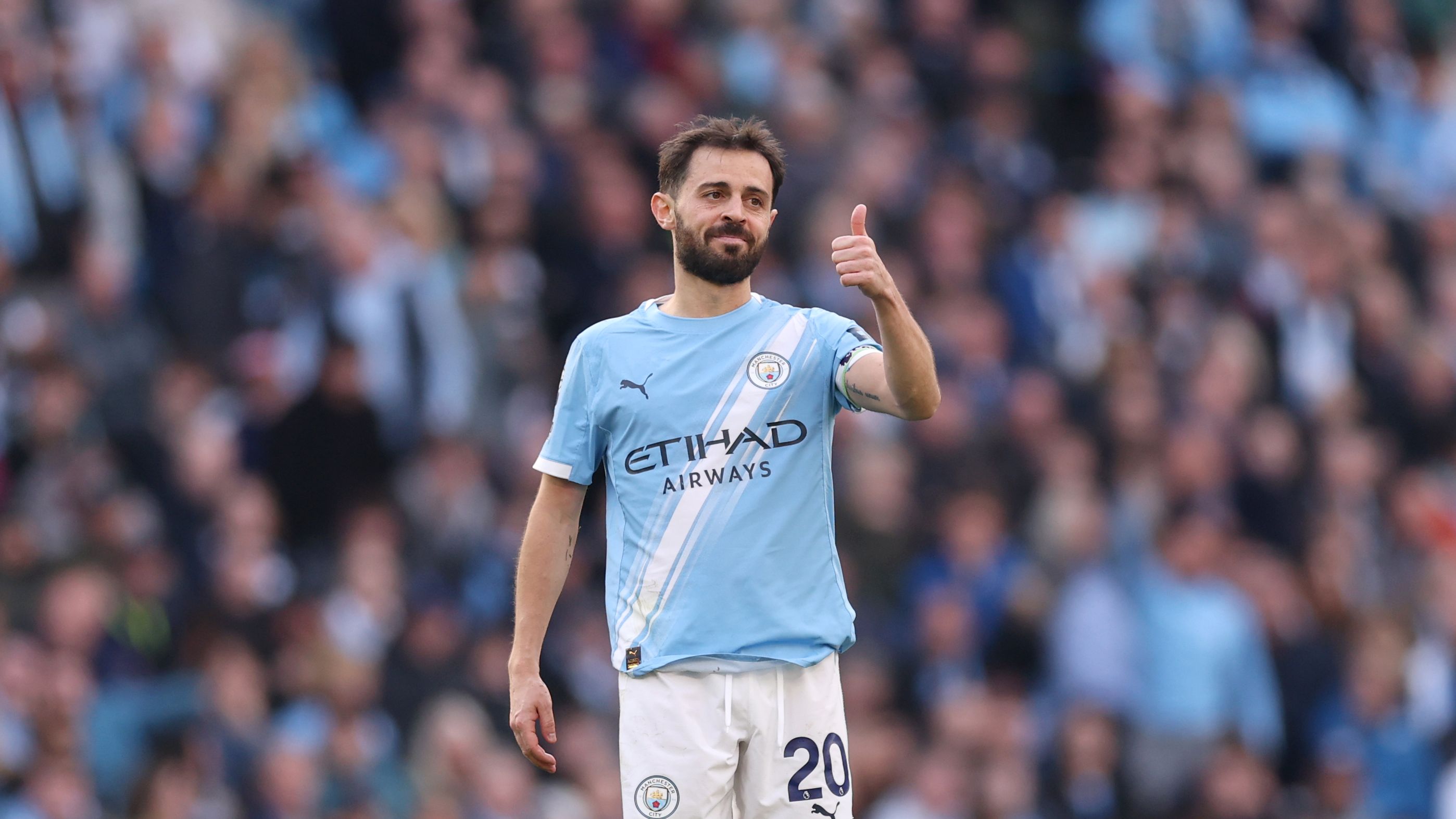 برناردو سيلفا يطرق أبواب برشلونة بإصرار.. ومينديز يستغل نفوذه داخل النادي