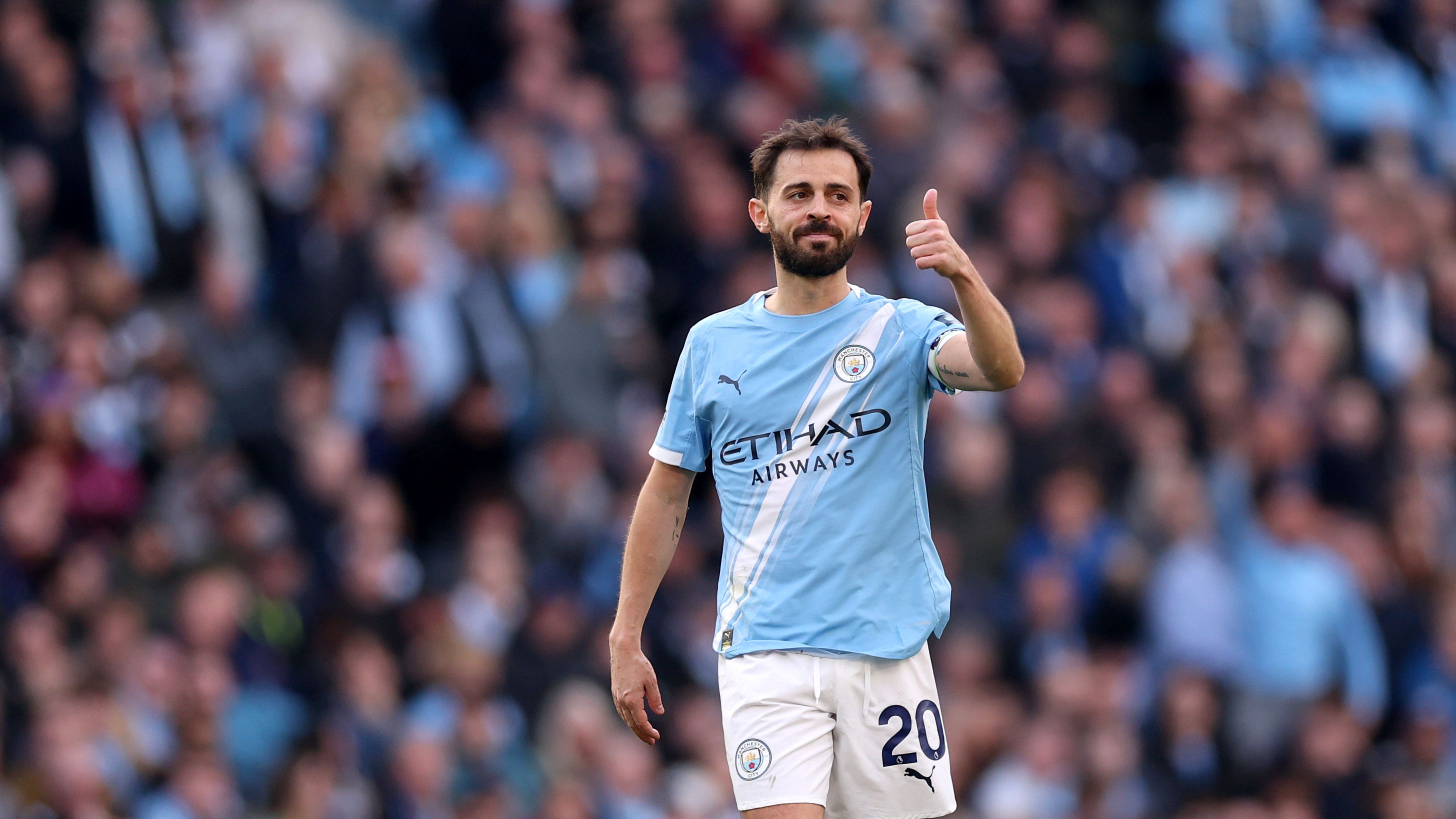 بعد رفض برشلونة.. برناردو سيلفا يعرض خدماته على ريال مدريد