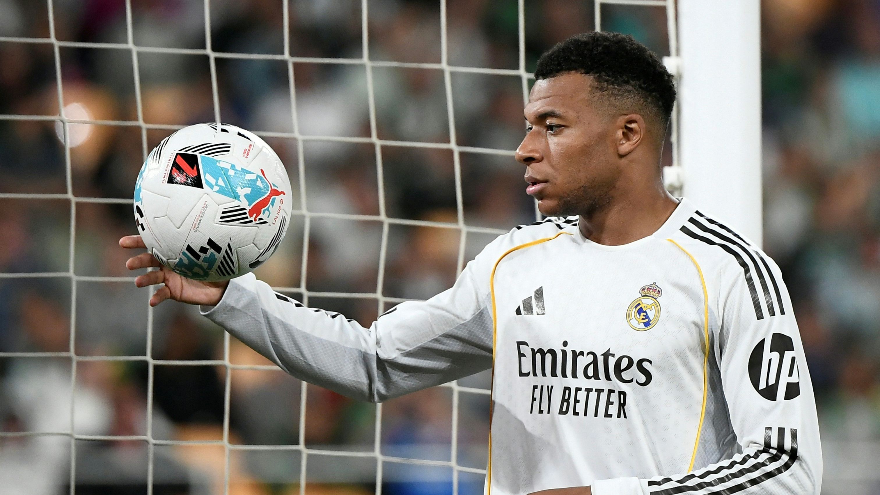 ريال مدريد يعلن التشخيص الأولي لإصابة مبابي قبل الكلاسيكو