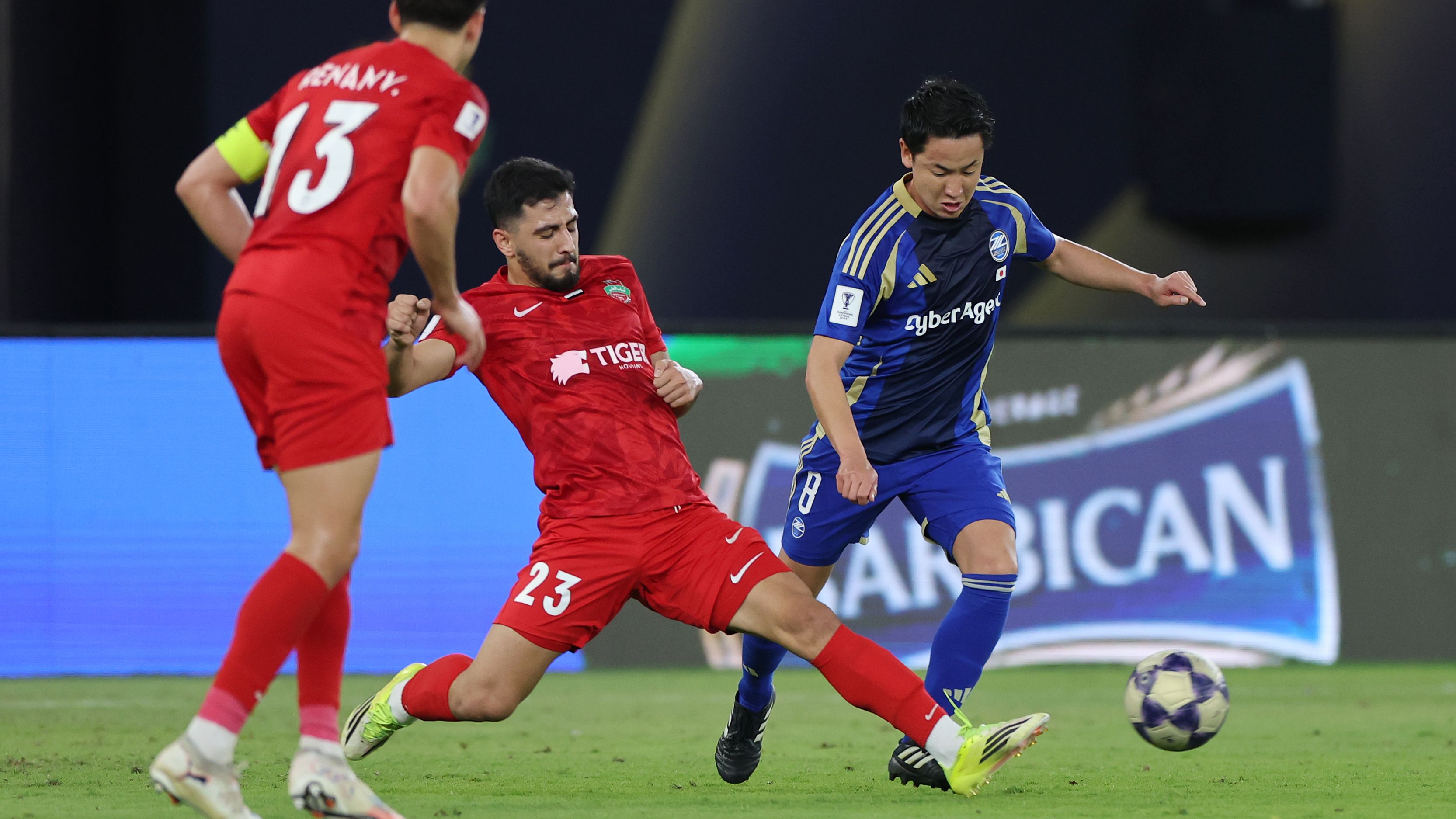 "فساد وظلم".. شباب الأهلي يفتح النار على الاتحاد الآسيوي بعد قرار ماتشيدا