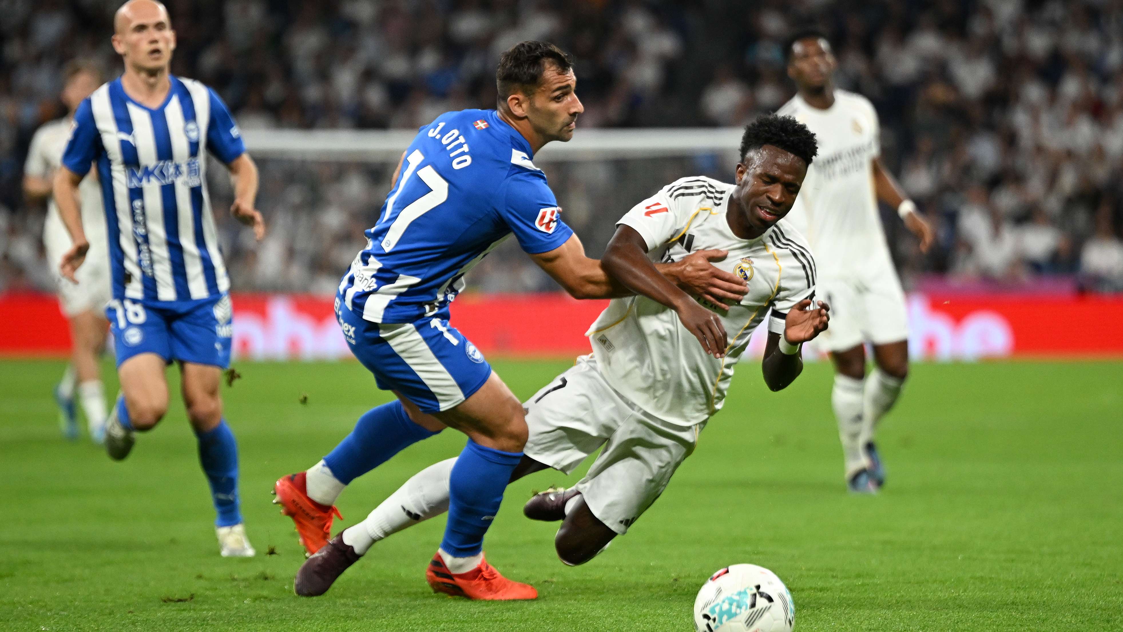 Real Madrid CF v Deportivo Alaves - LaLiga EA Sports