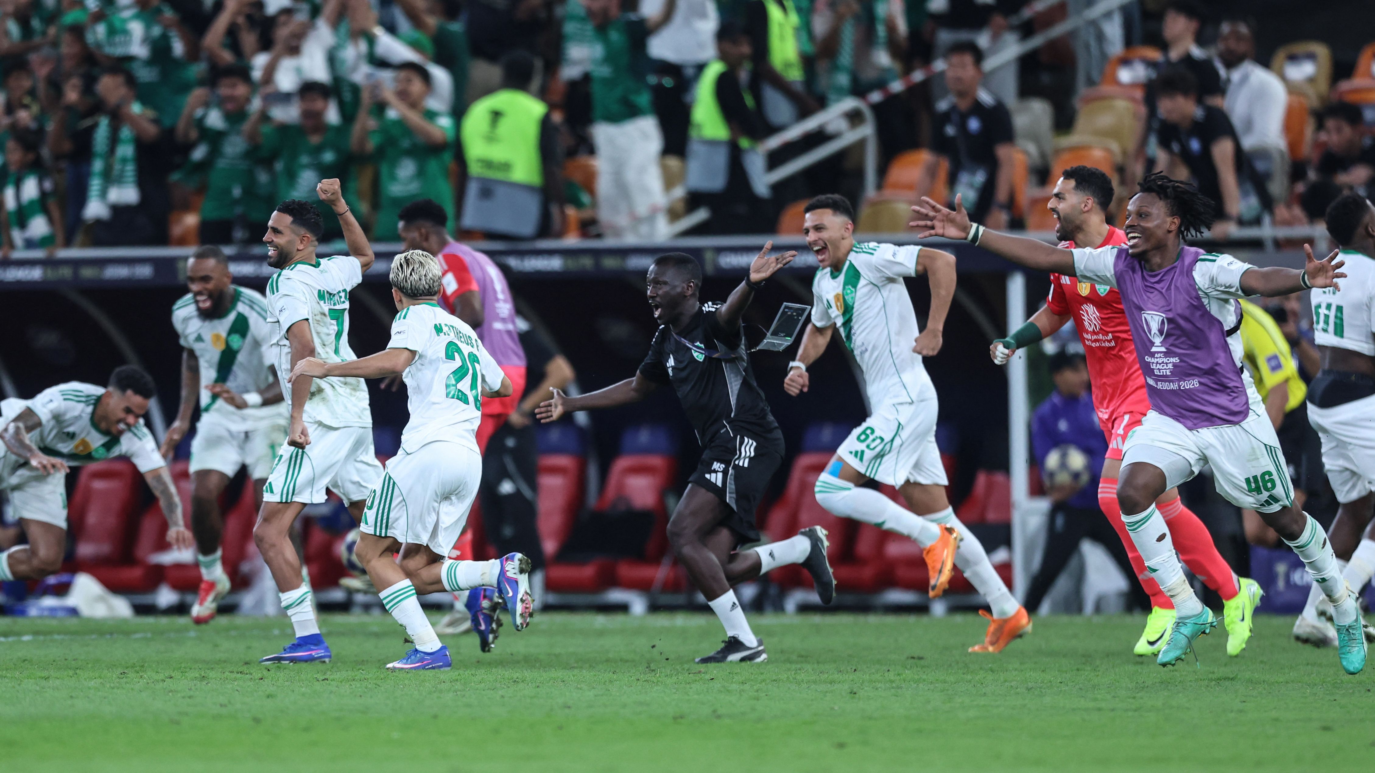 فيديو.. أسطورة النصر عن تتويج الأهلي: أندية السعودية ترعب آسيا