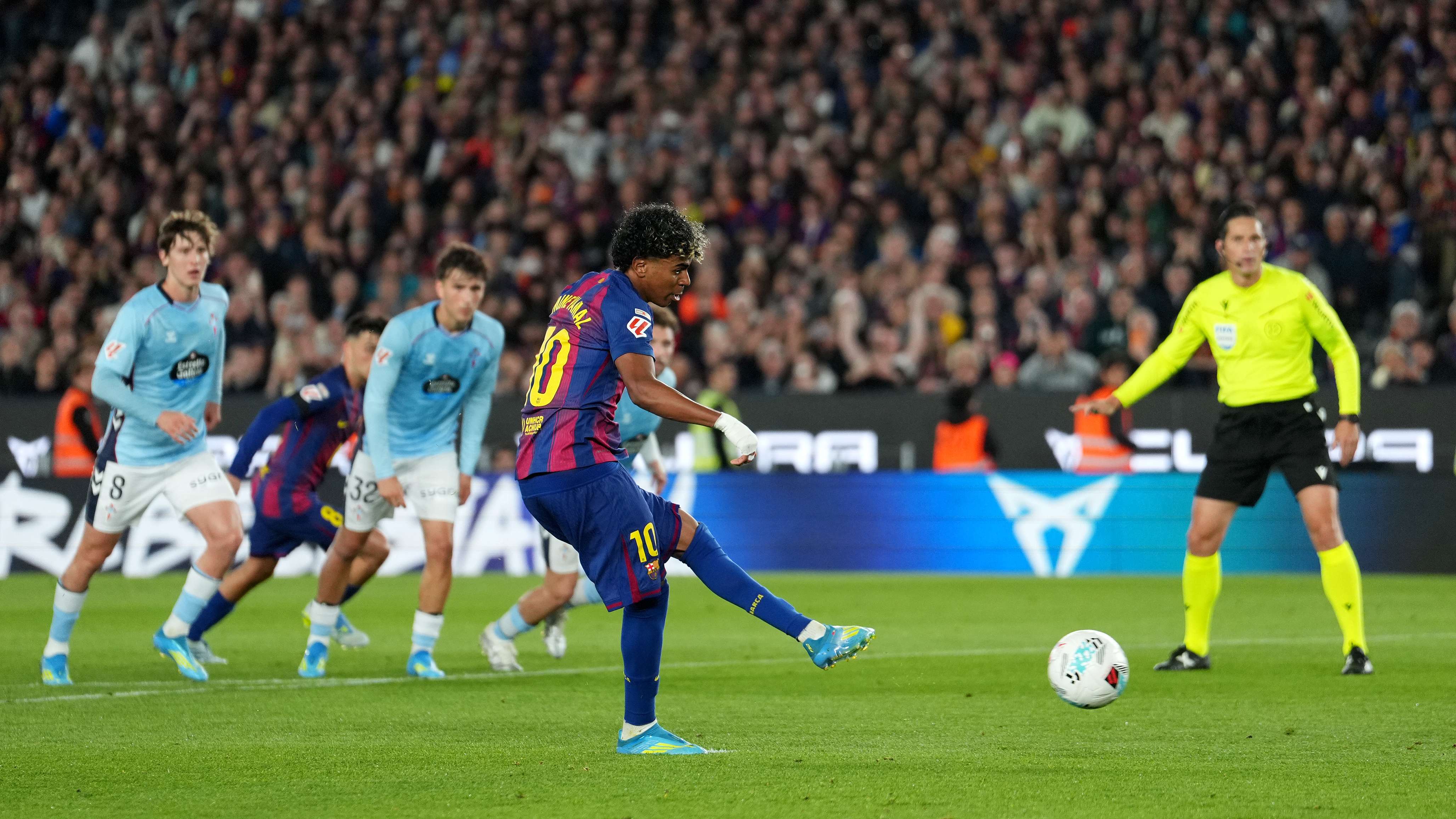 FC Barcelona v RC Celta de Vigo - LaLiga EA Sports