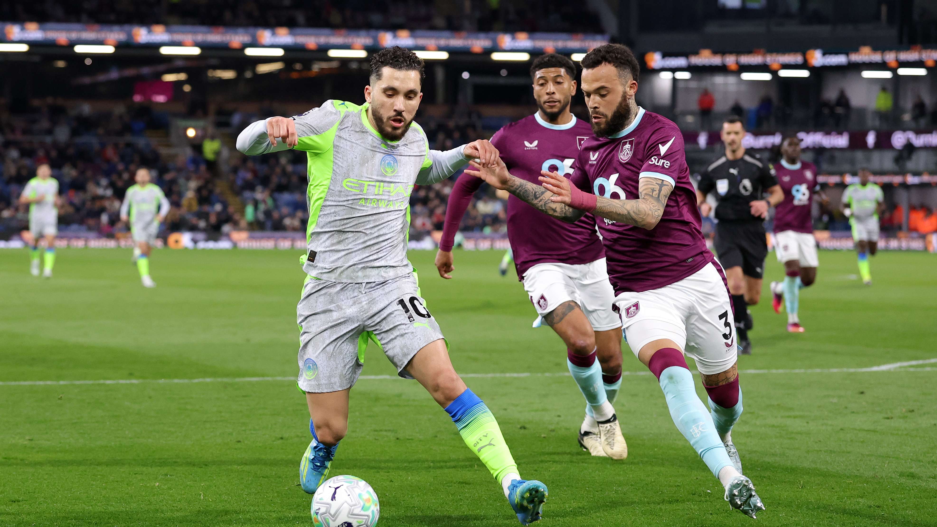 Burnley v Manchester City - Premier League