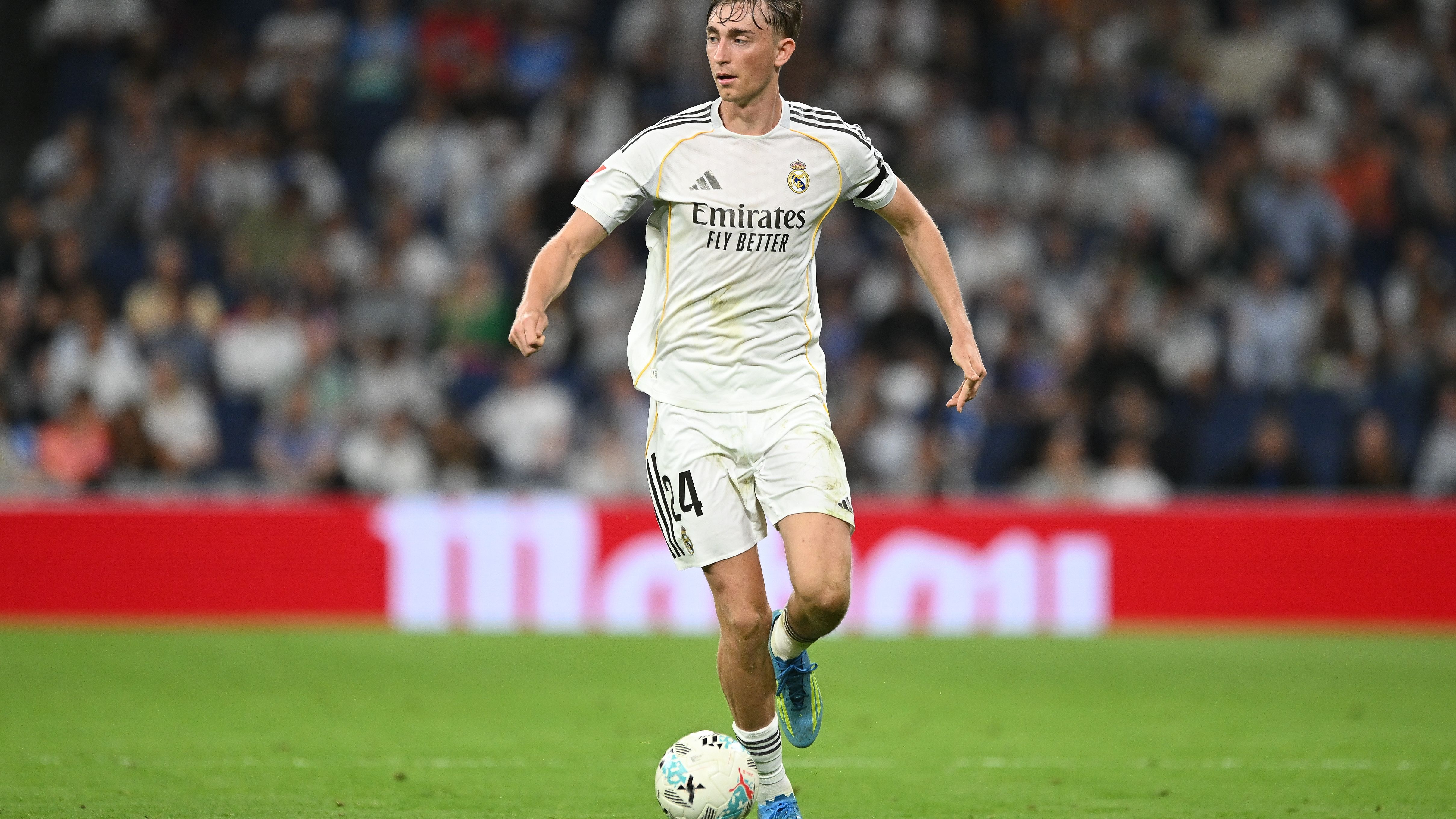 والد نجم ريال مدريد يرد بقوة على استبعاده من المونديال