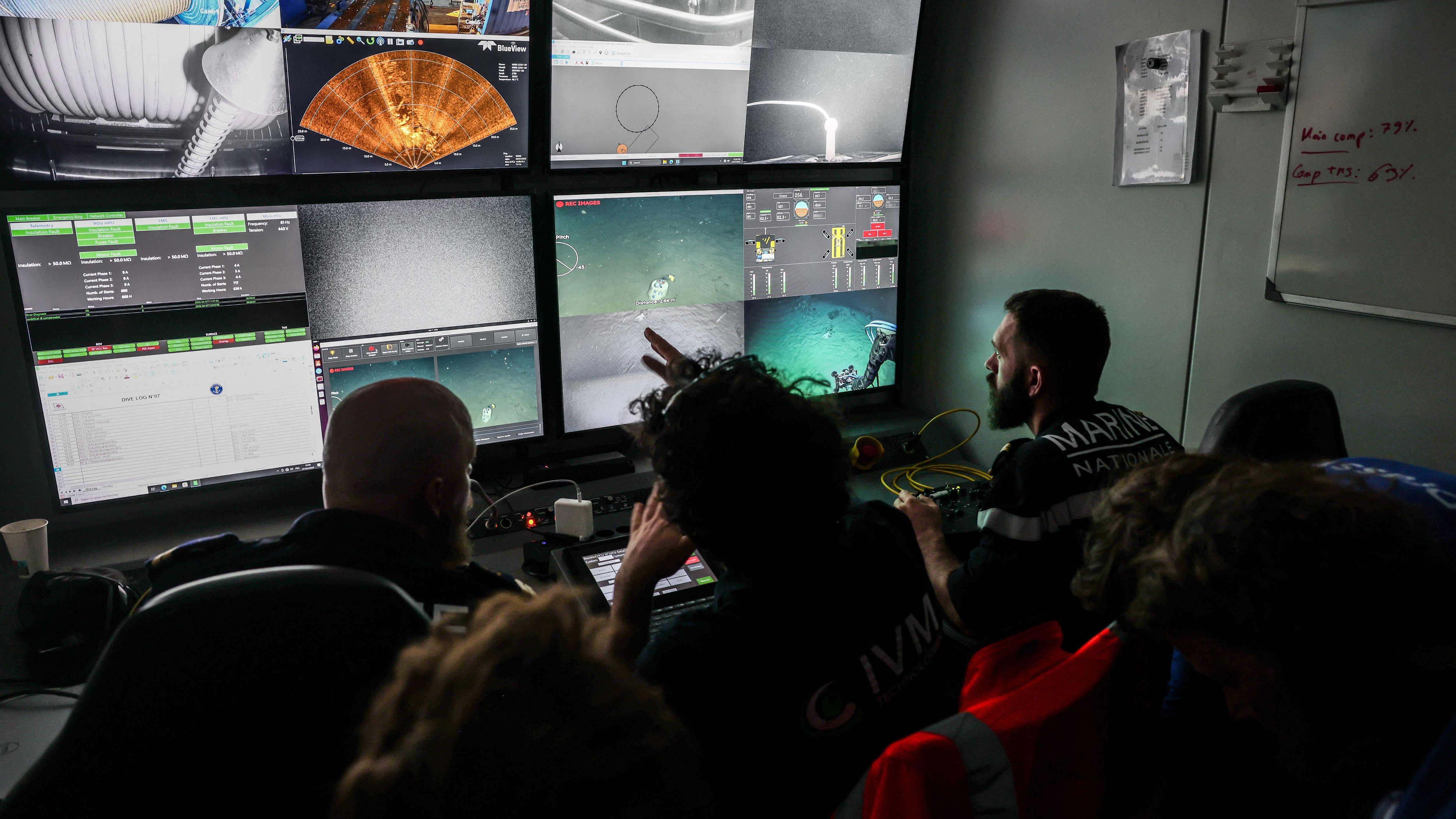 قرار تاريخي يُزلزل التحكيم الإسباني.. والمدربون يمسكون زمام الـ"VAR"!