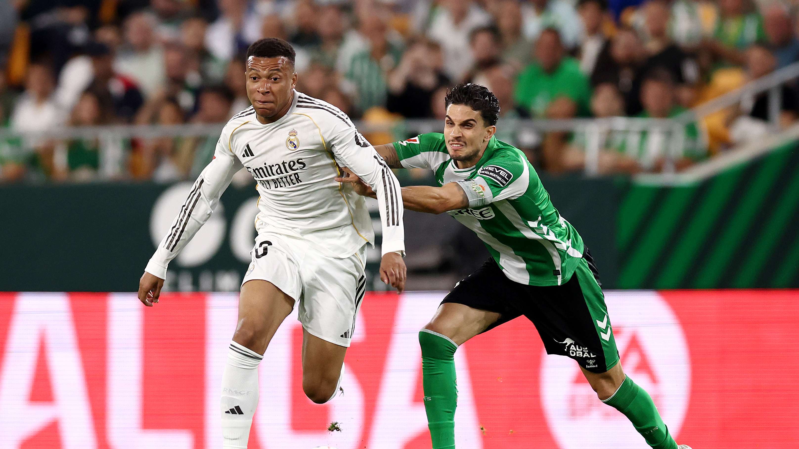 Real Betis Balompie v Real Madrid CF - LaLiga EA Sports