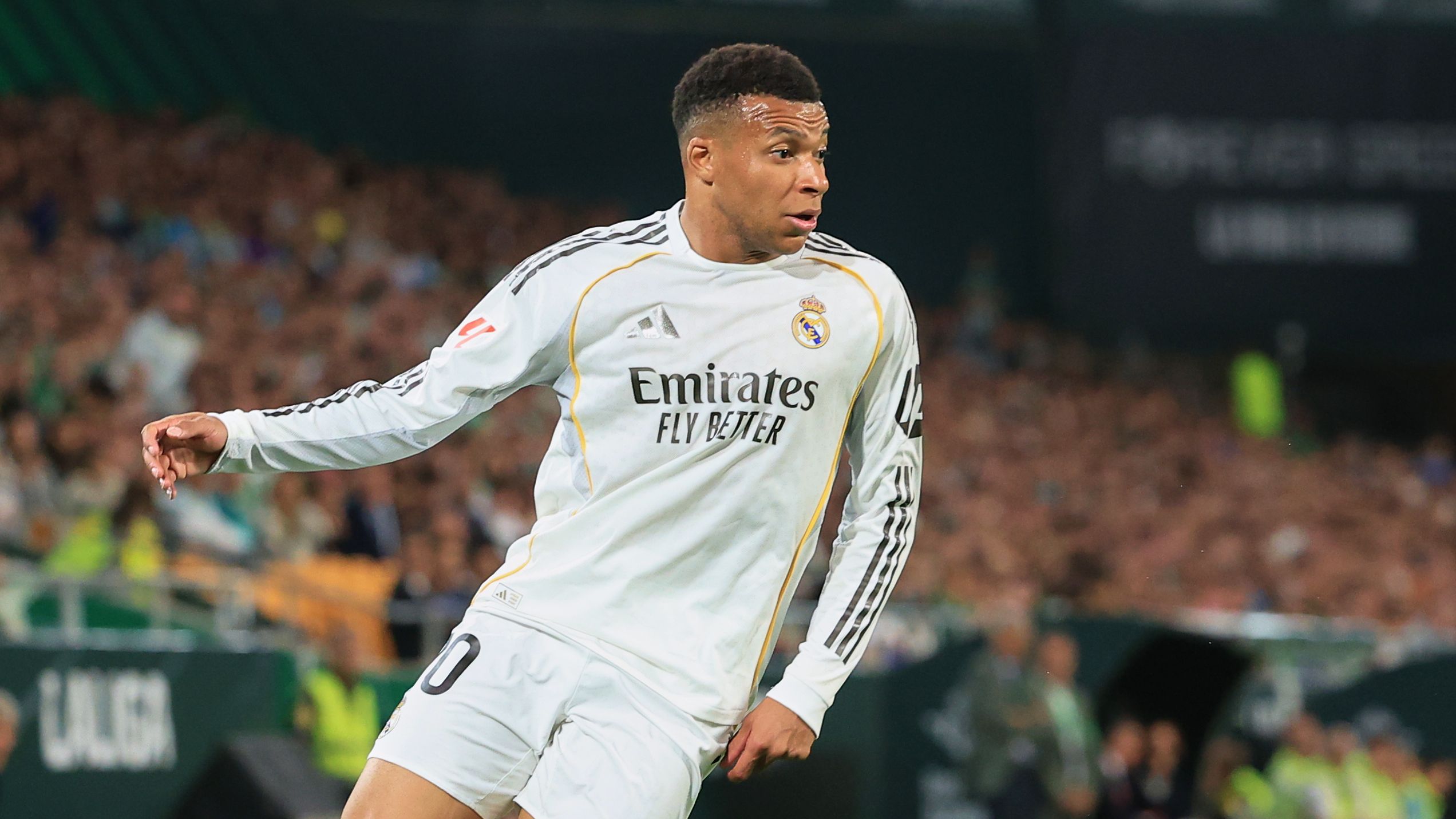 مبابي يتفوق على لاعبي الريال في سباق خاص