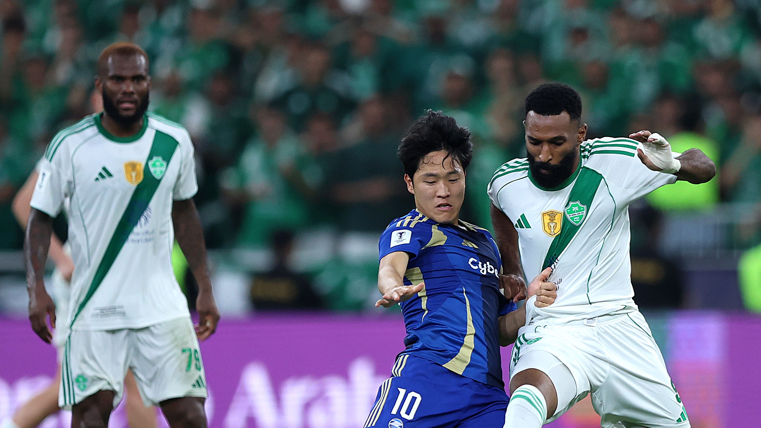 فيديو: البريكان يُنهي صمود ماتشيدا بهدف استثنائي في نهائي آسيا