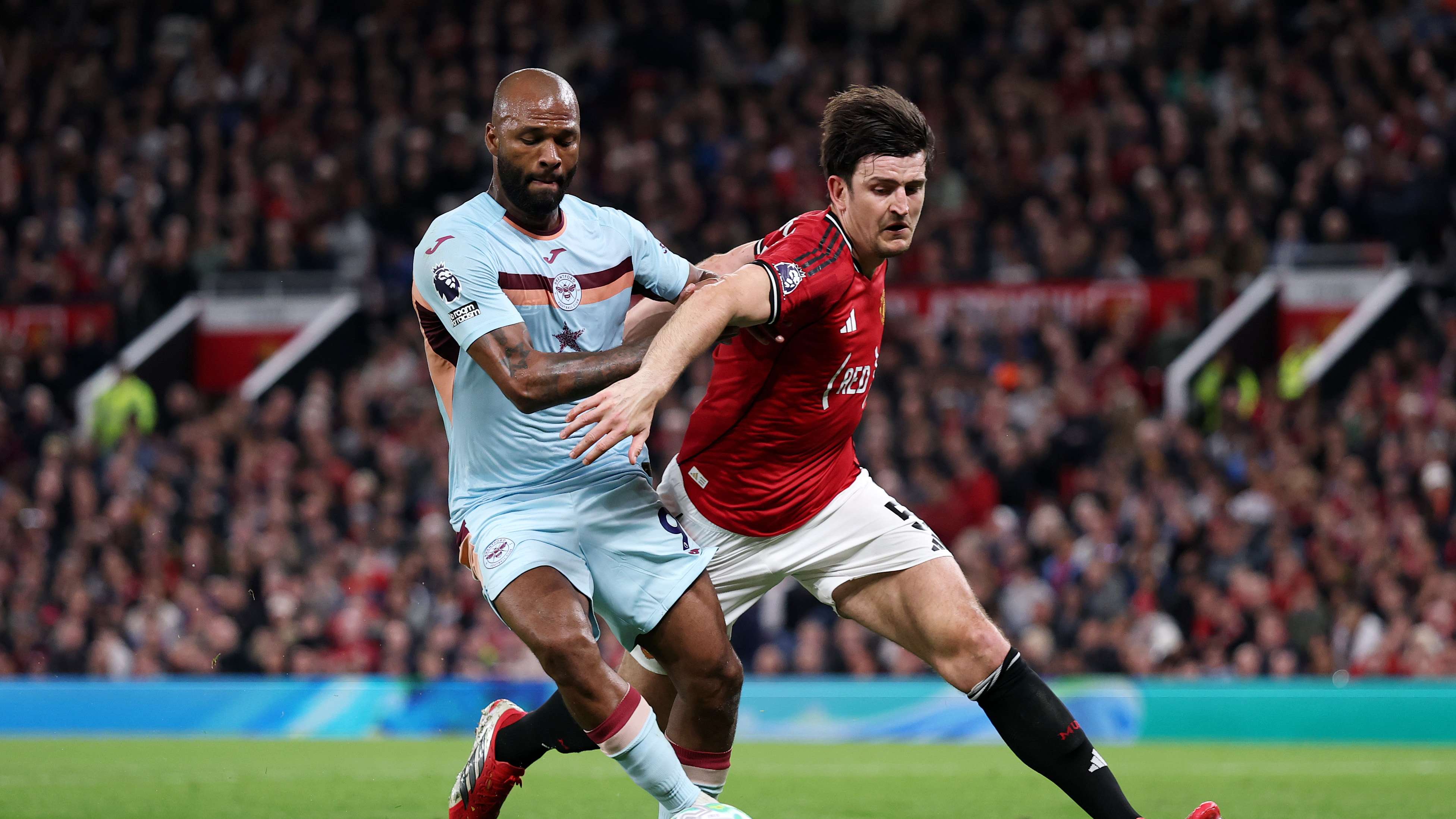 Manchester United v Brentford - Premier League