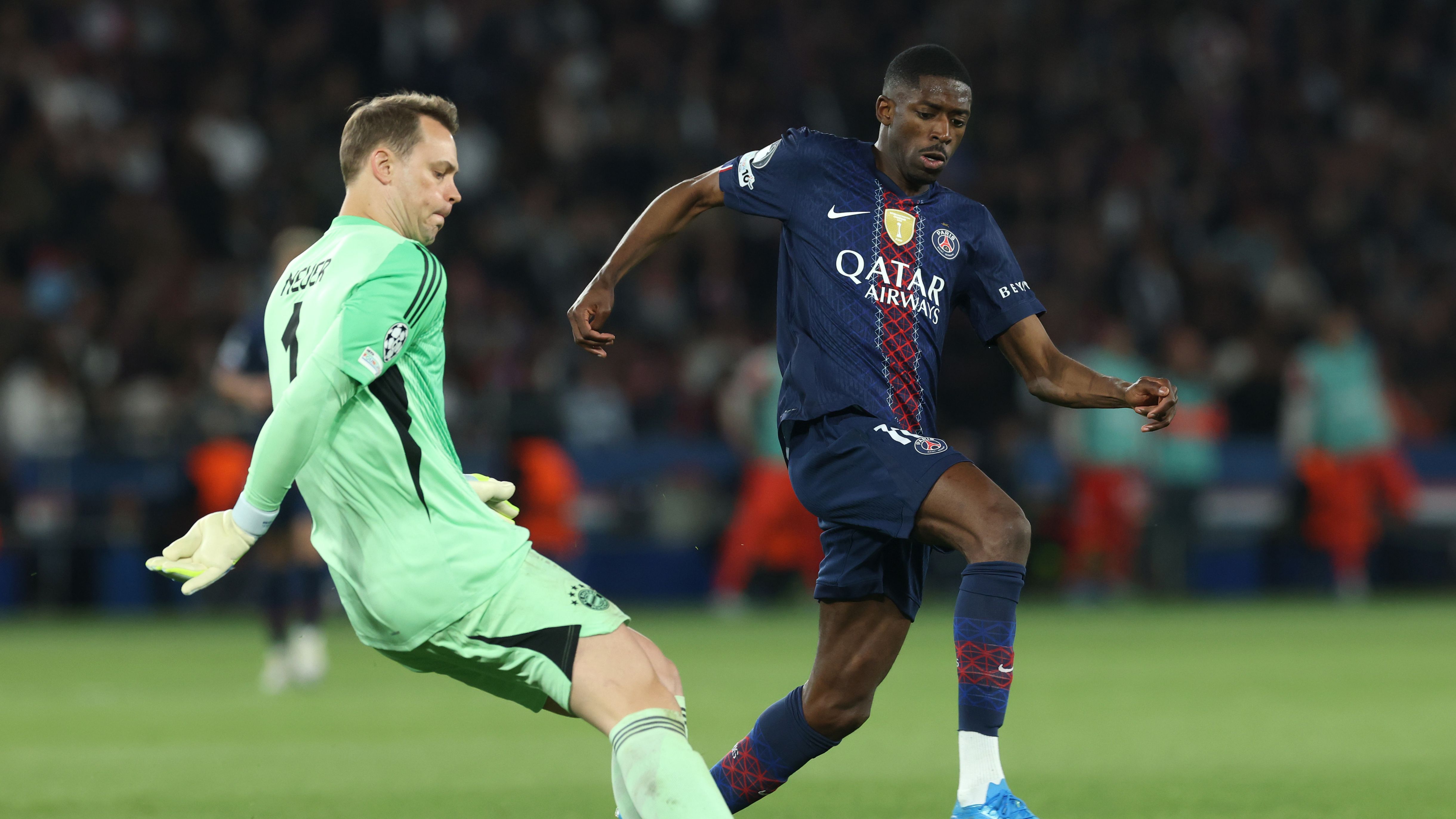 بالفيديو.. جامع كرات يثير دهشة نوير بتصرف غريب