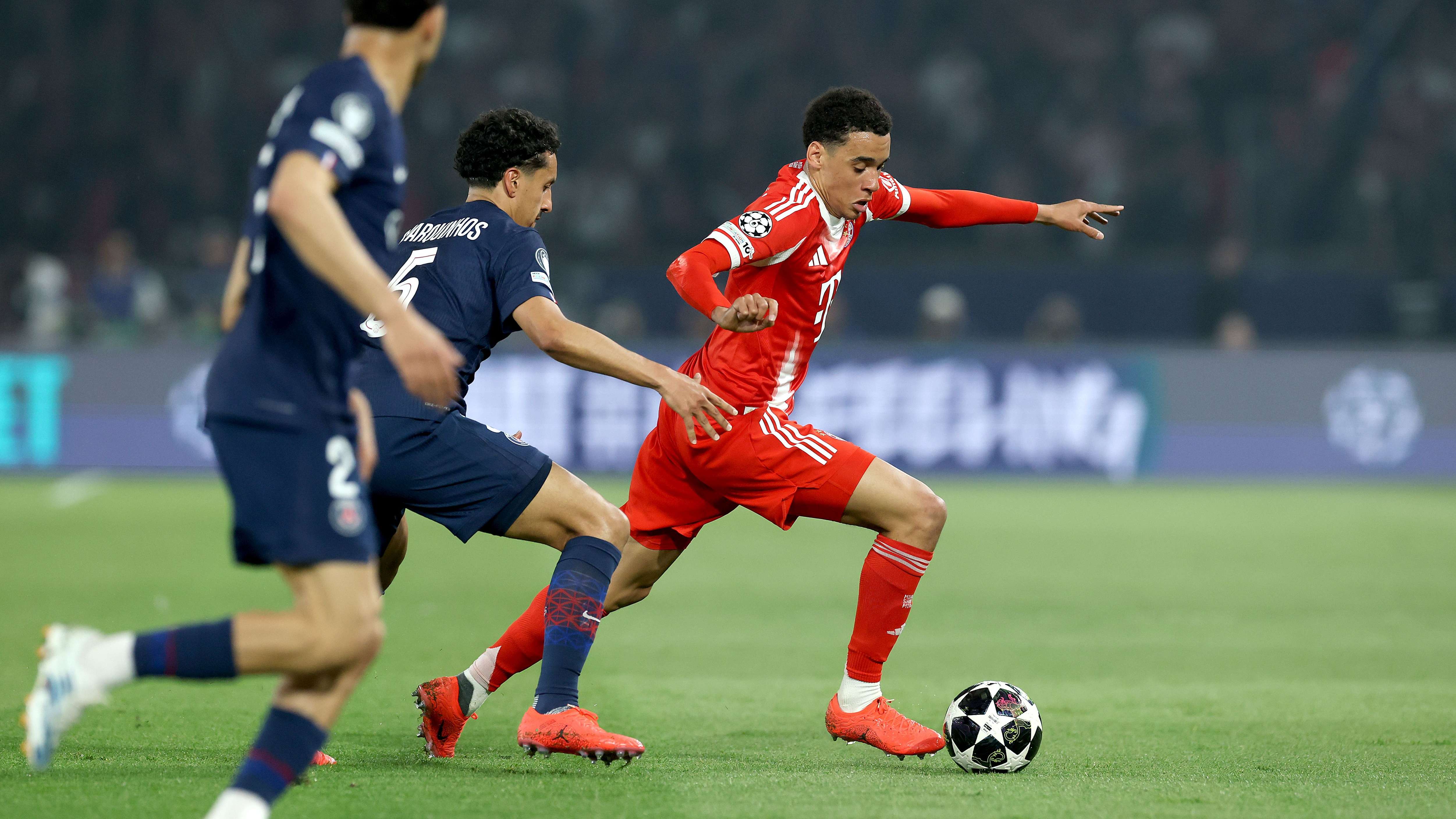 Paris Saint-Germain v FC Bayern München - UEFA Champions League 2025/26 Semi Final First Leg