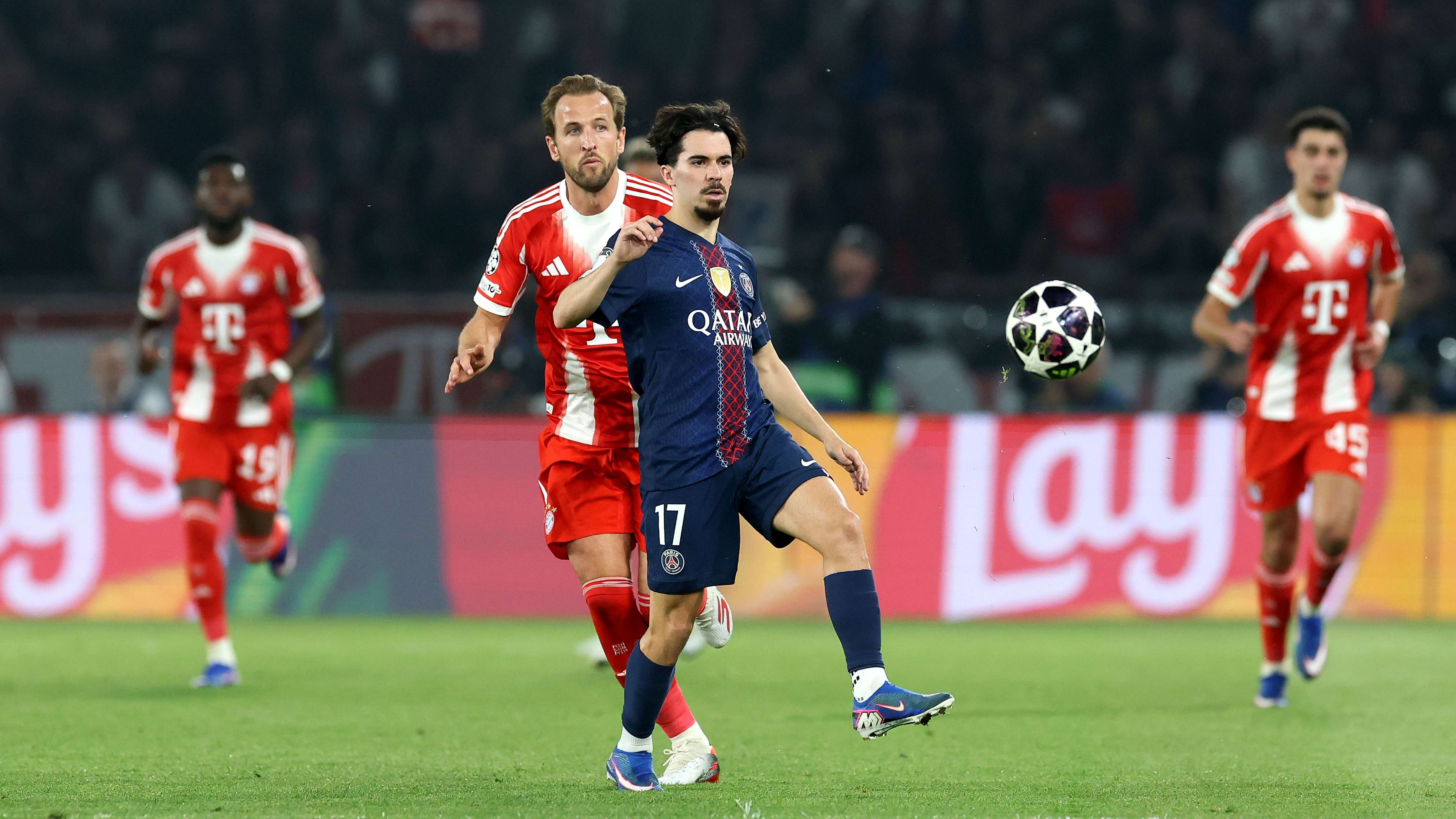 Paris Saint-Germain v FC Bayern München - UEFA Champions League 2025/26 Semi Final First Leg