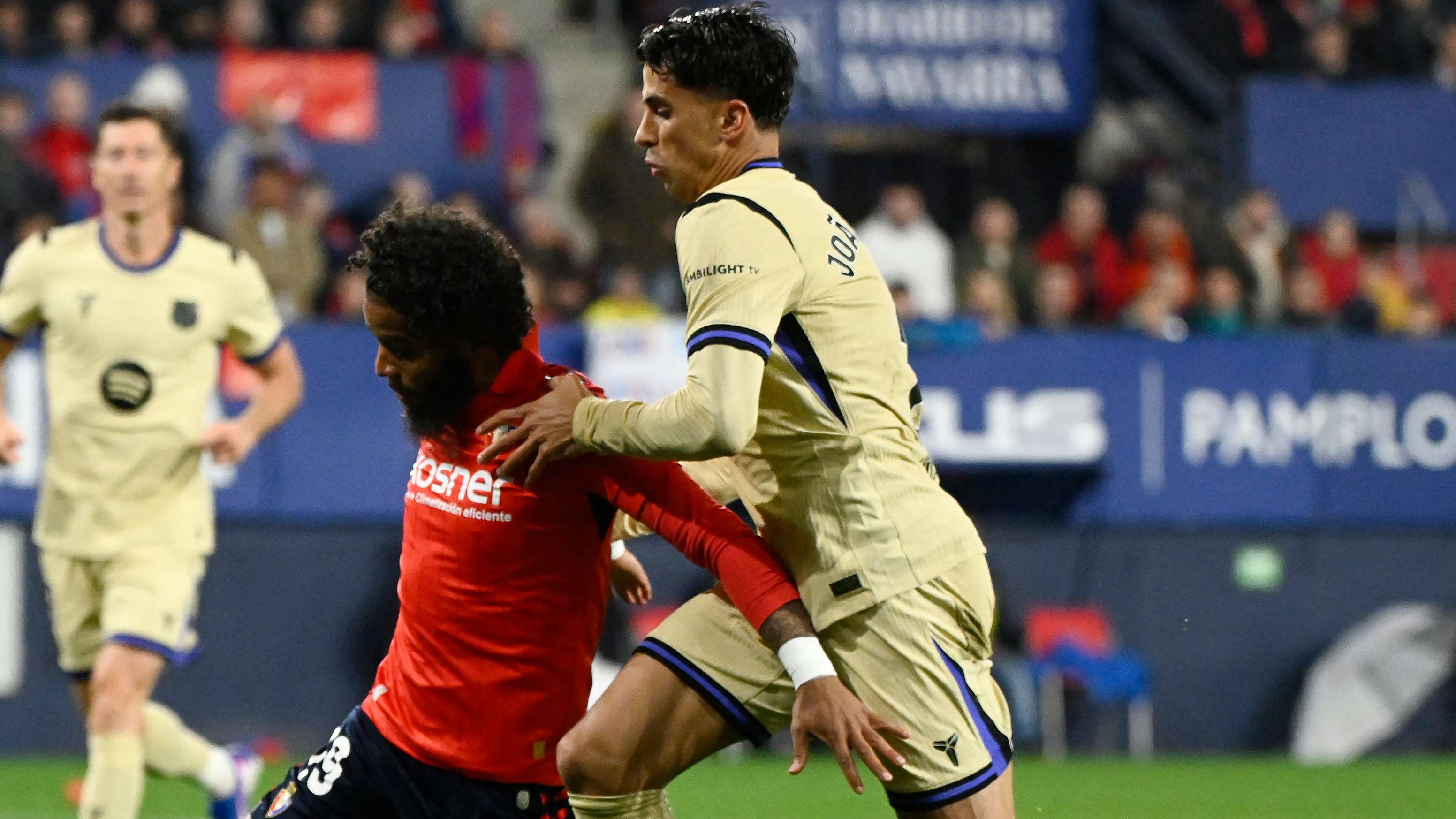 FBL-ESP-LIGA-OSASUNA-BARCELONA