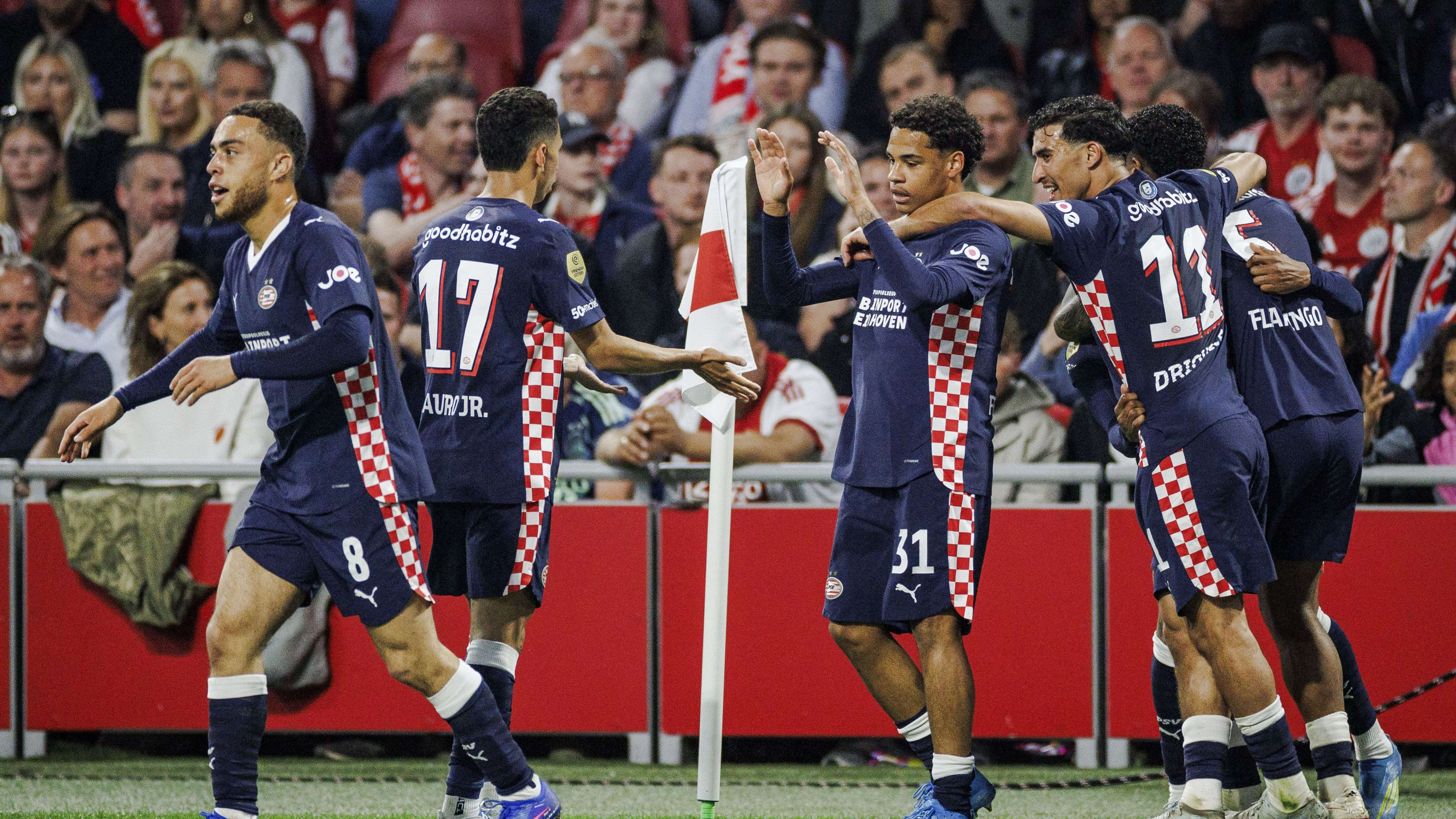 FBL-PSV-NED-EREDIVISIE-AJAX-EINDHOVEN