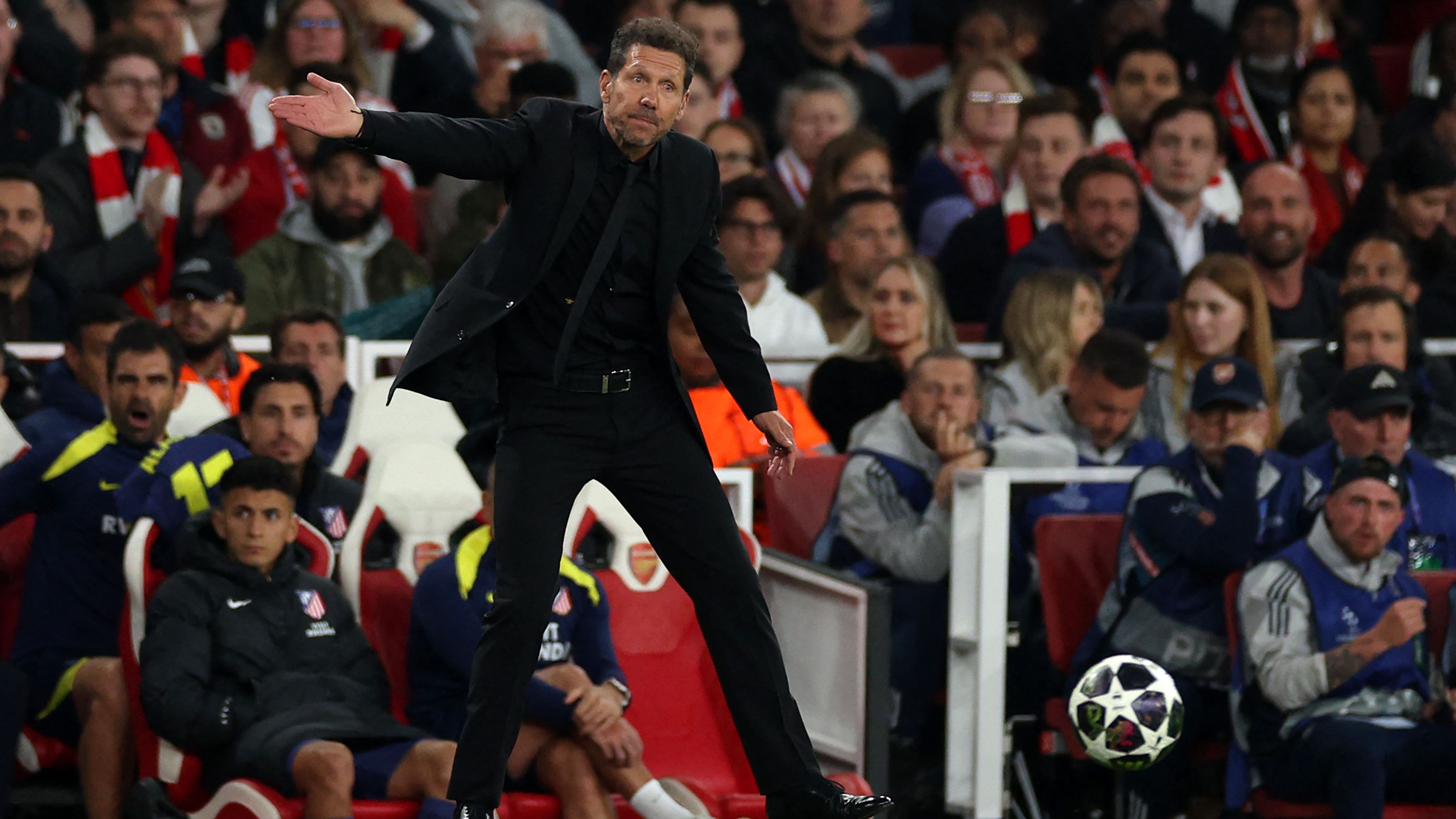 Simeone kills 