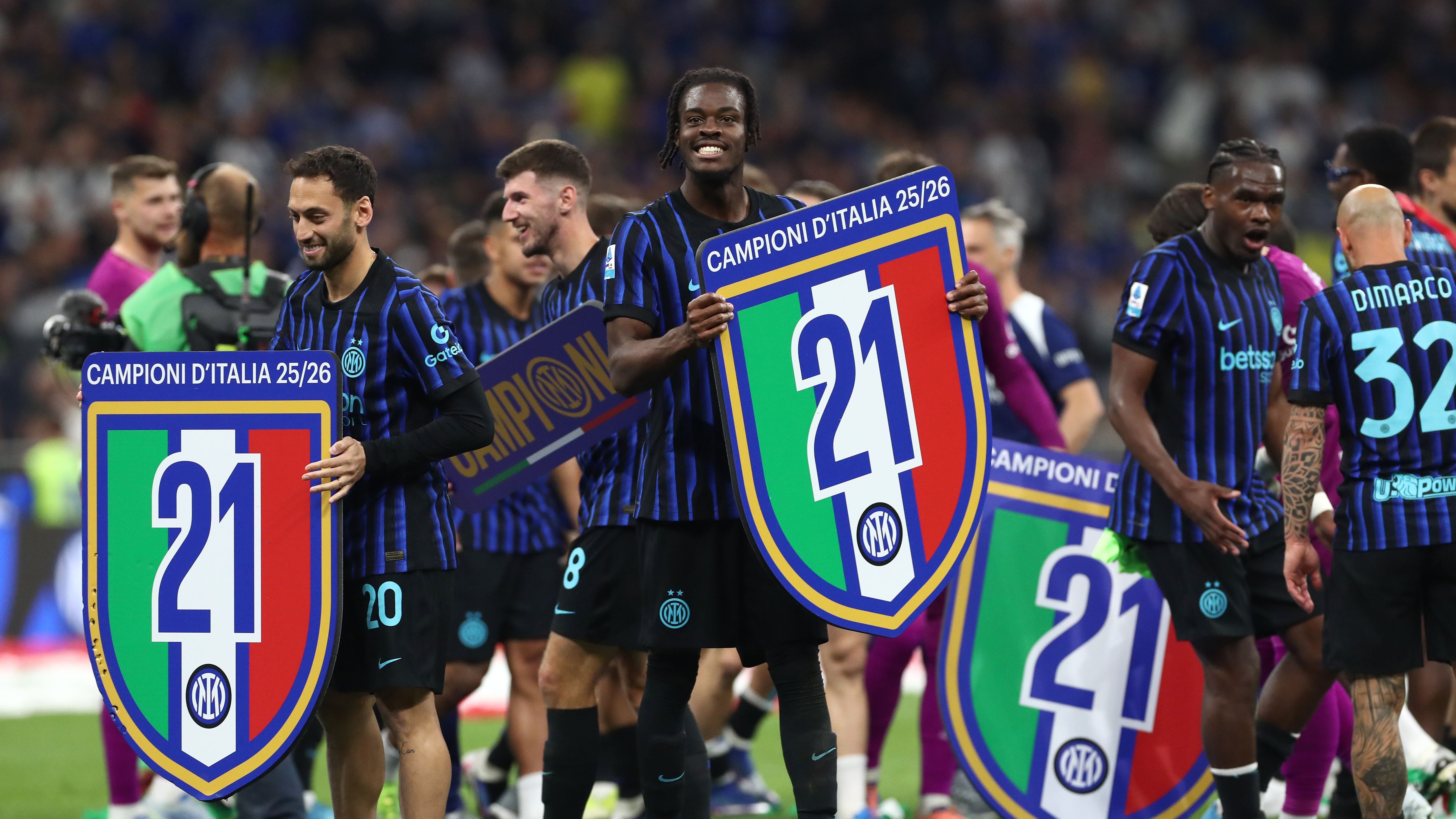 FC Internazionale v Parma Calcio 1913 - Serie A