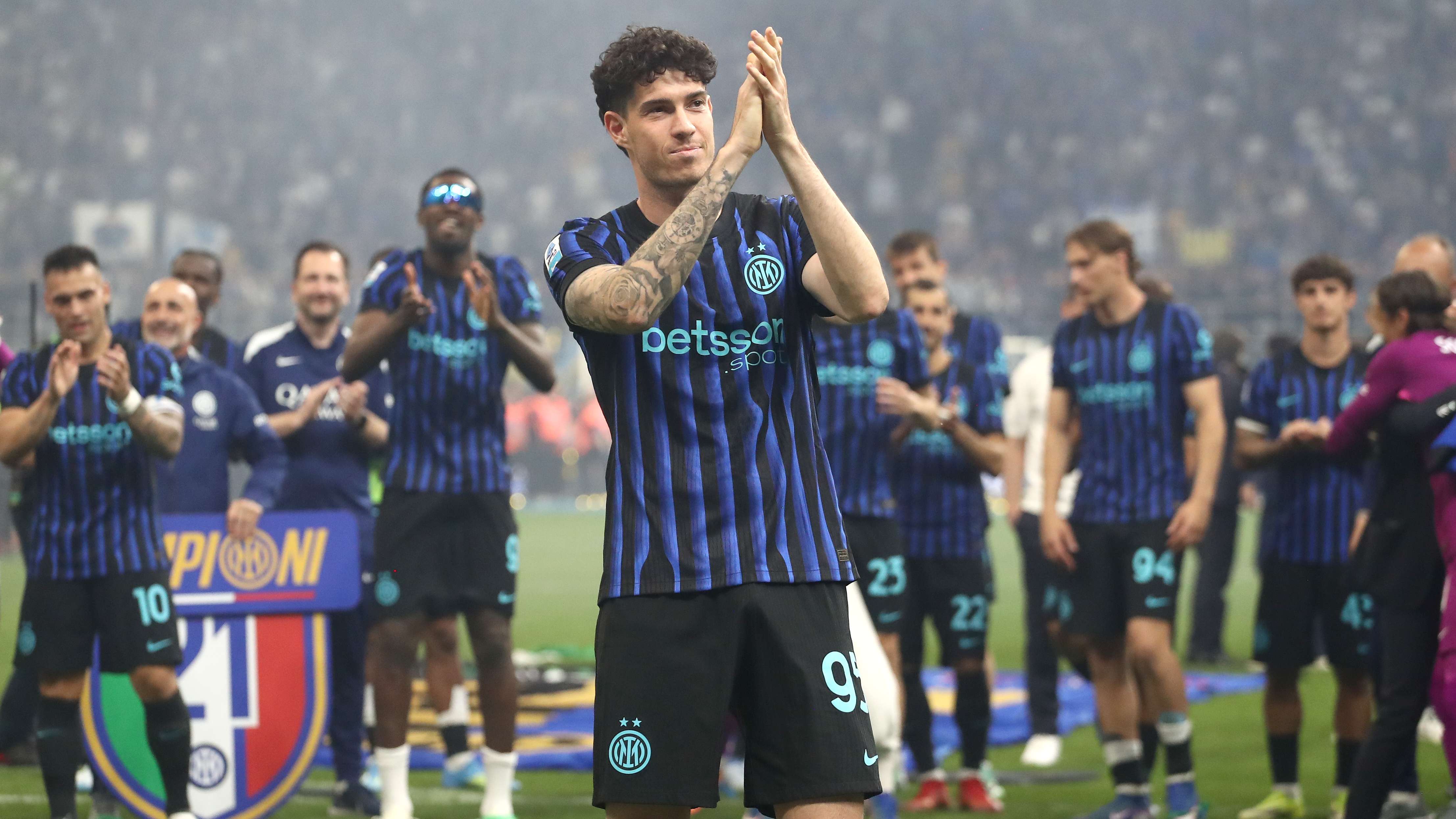 FC Internazionale v Parma Calcio 1913 - Serie A