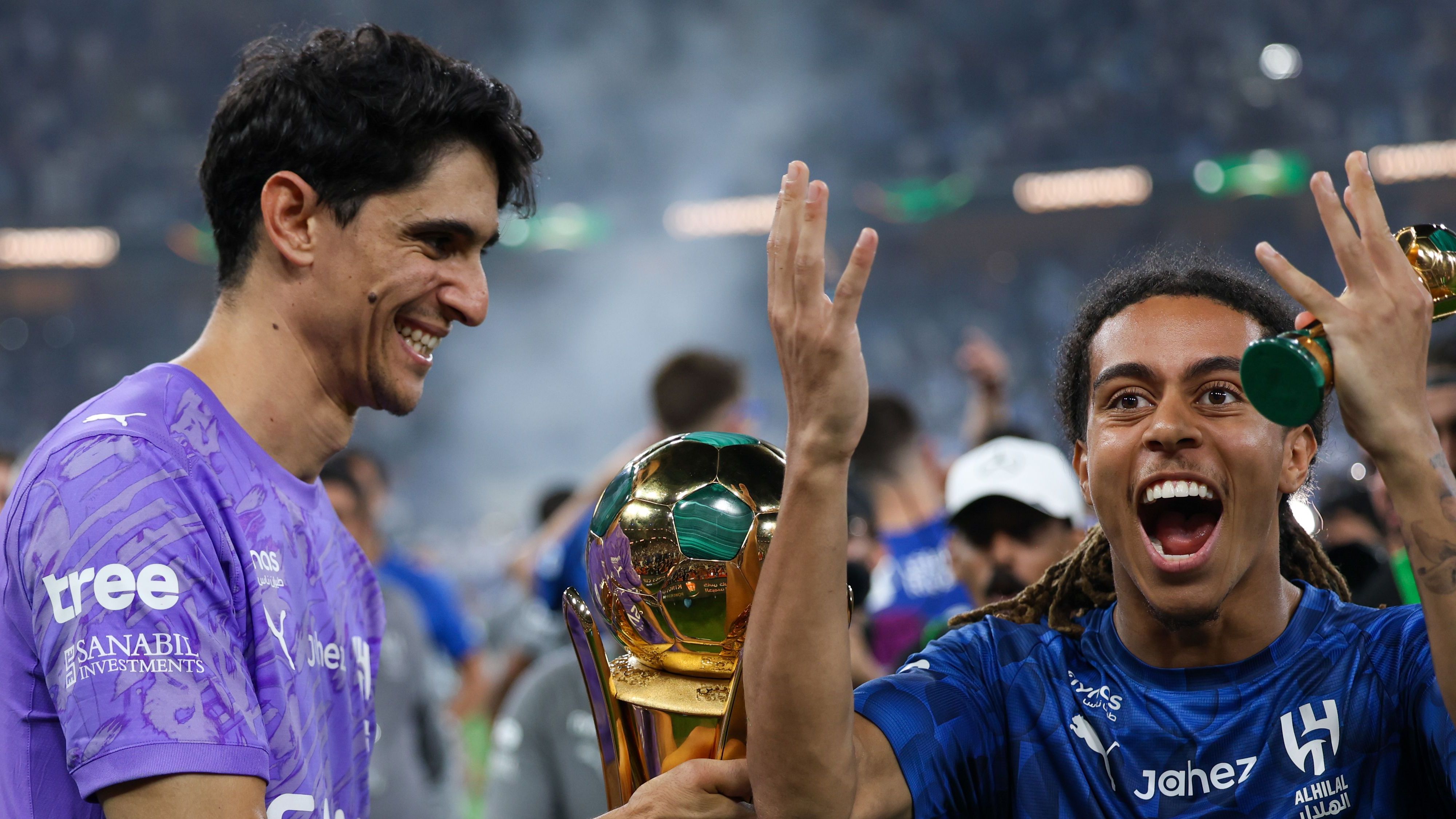 بونو يوجه رسالة لجماهير الهلال بعد حصد كأس الملك