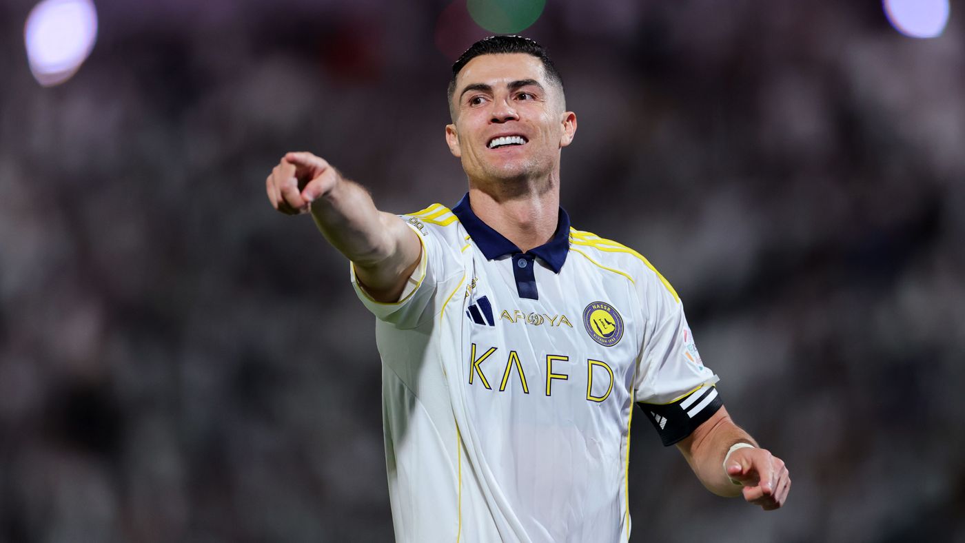 البليهي يشعل ديربي النصر والشباب: استفزازات وردود ساخرة تخطف الأضواء