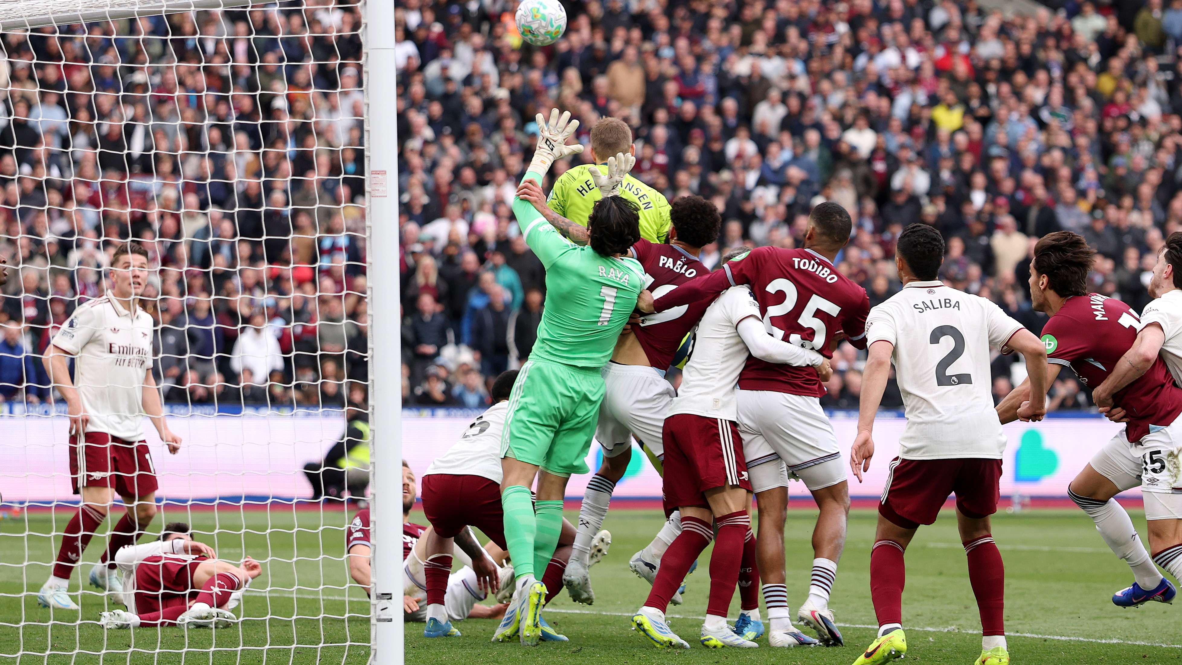 West Ham United v Arsenal - Premier League