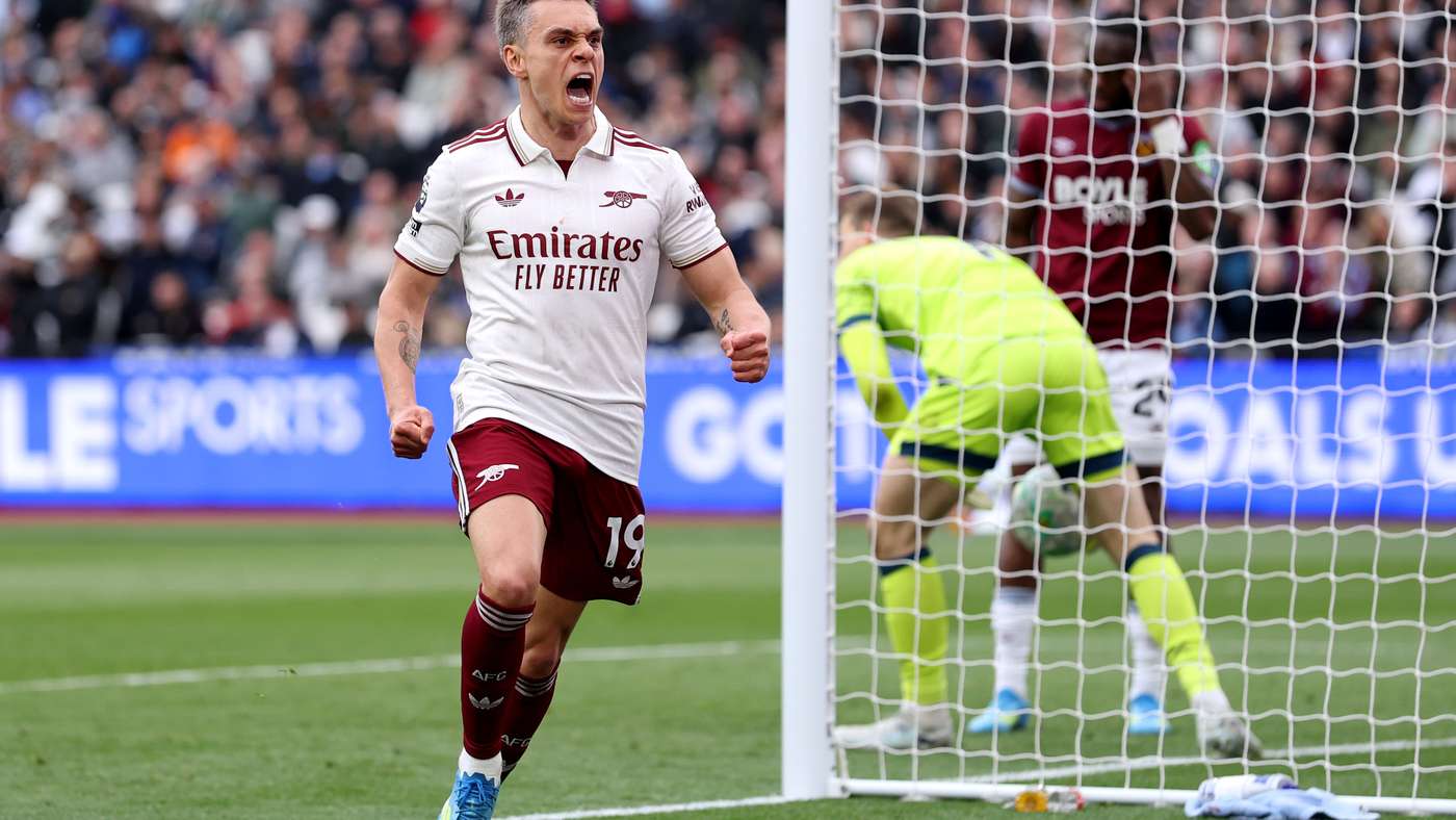 West Ham United v Arsenal - Premier League