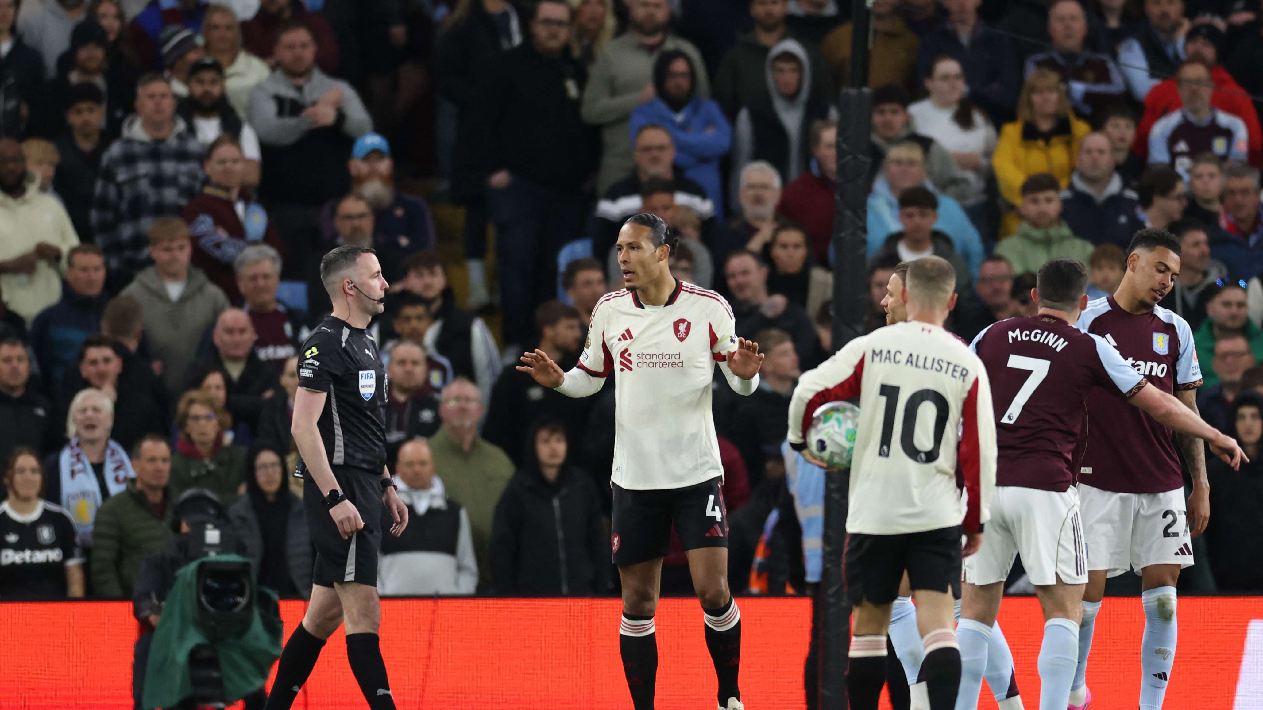 FBL-ENG-PR-ASTON VILLA-LIVERPOOL