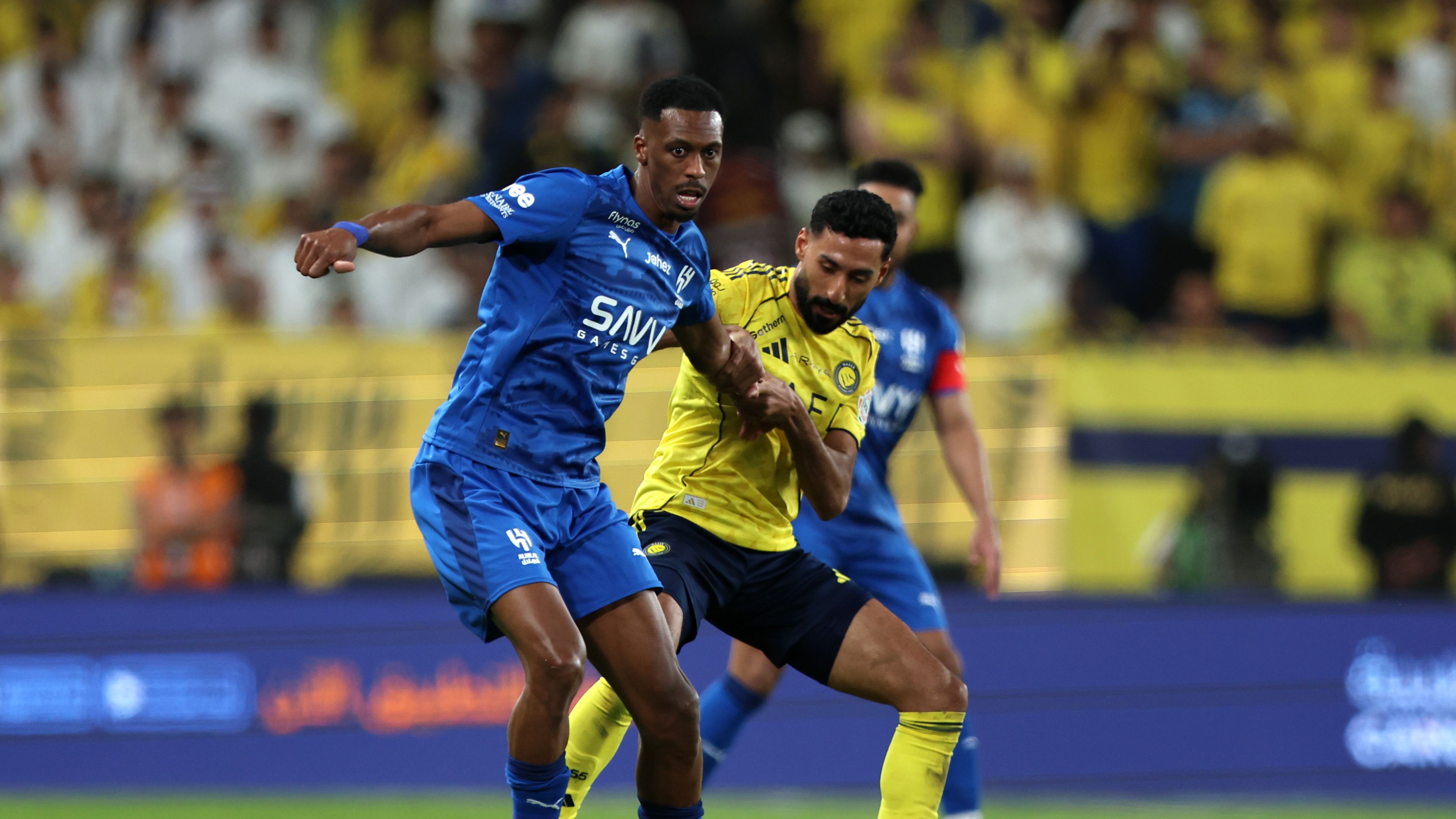 بالفيديو.. لاعب الهلال يتحدى النصر: سنقاتل على لقب روشن لآخر ثانية