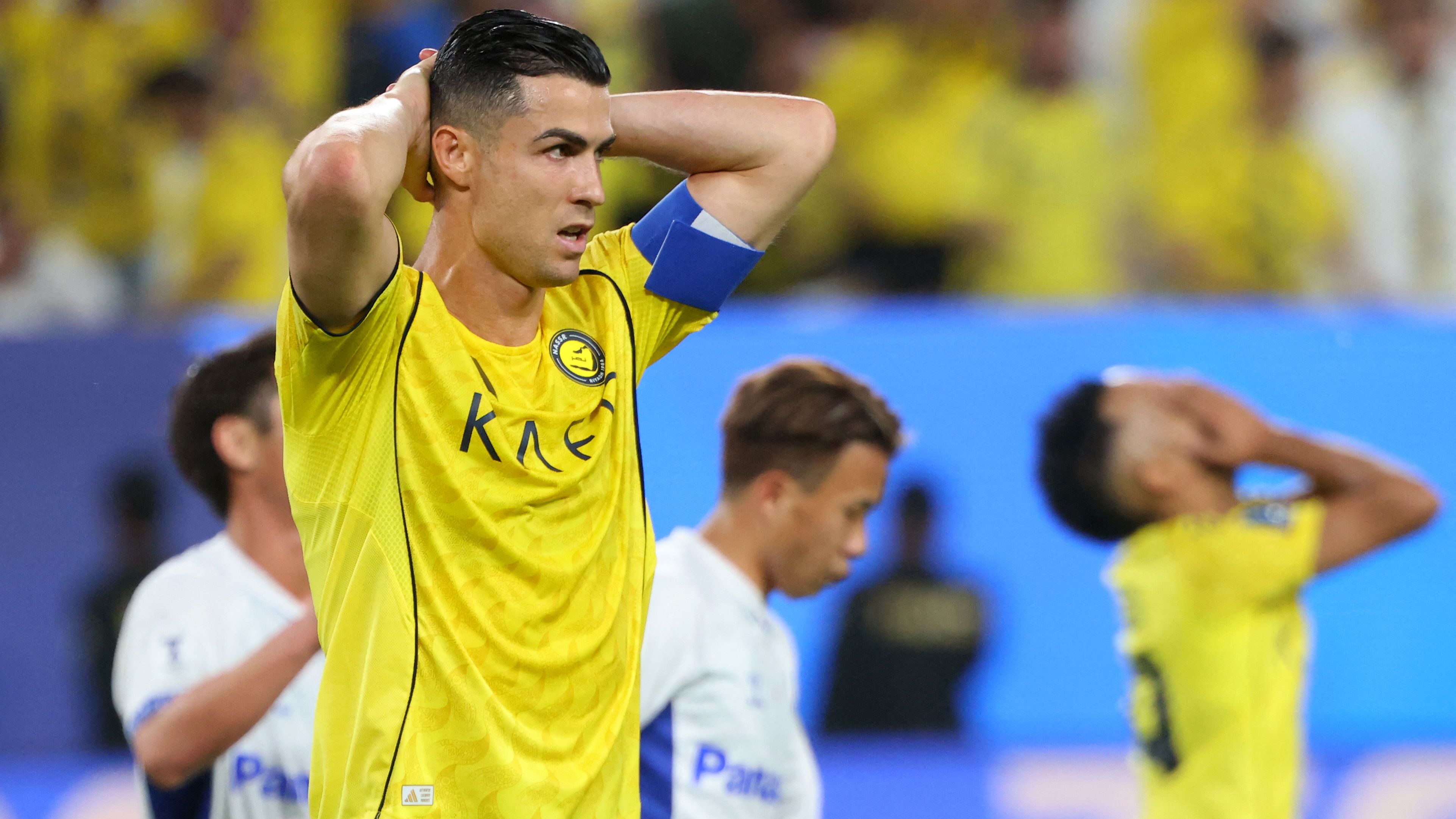 نجم يونايتد السابق يحدد موقفه من مزاملة رونالدو في النصر