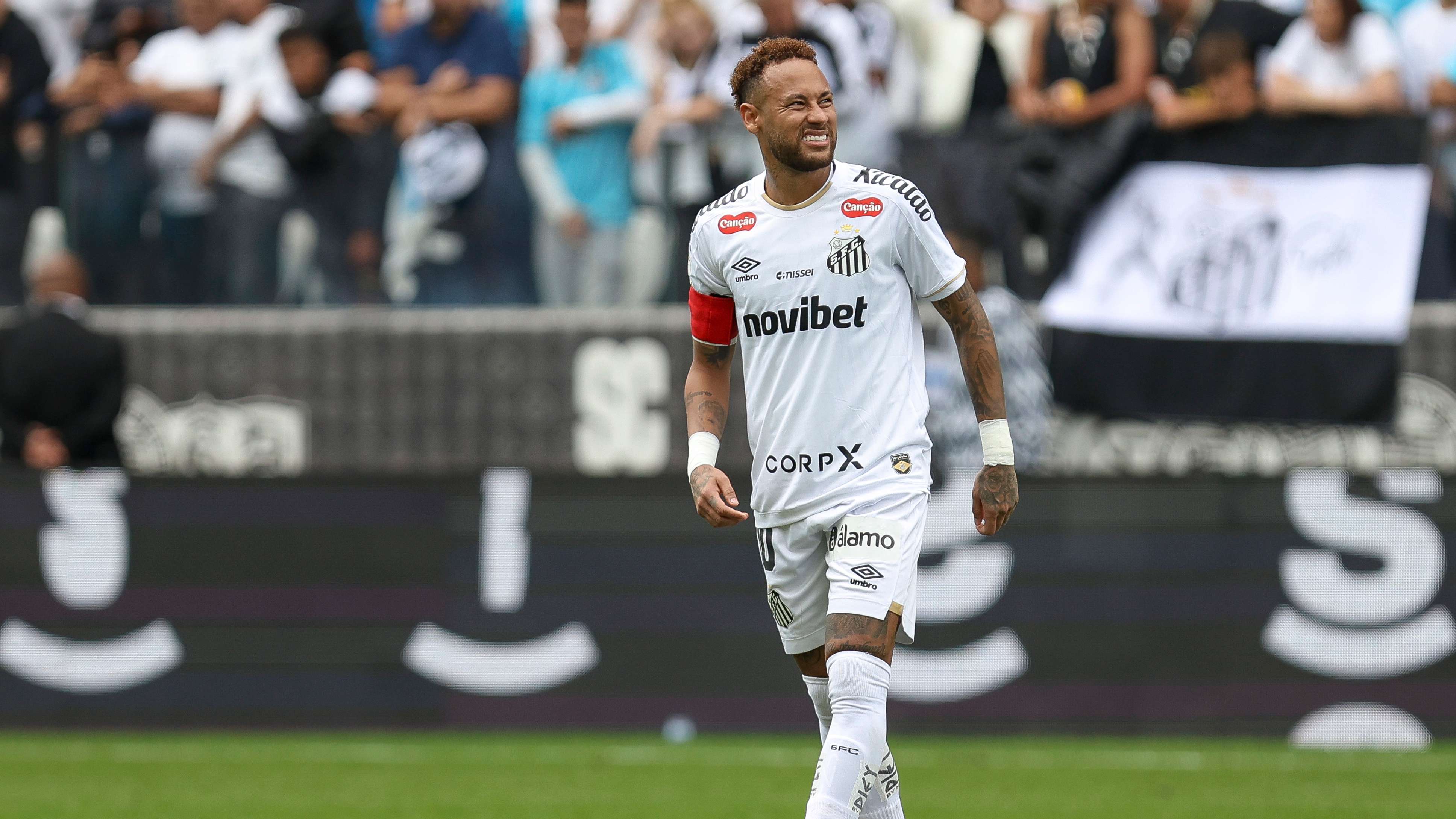 Santos v Coritiba - Brasileirao 2026