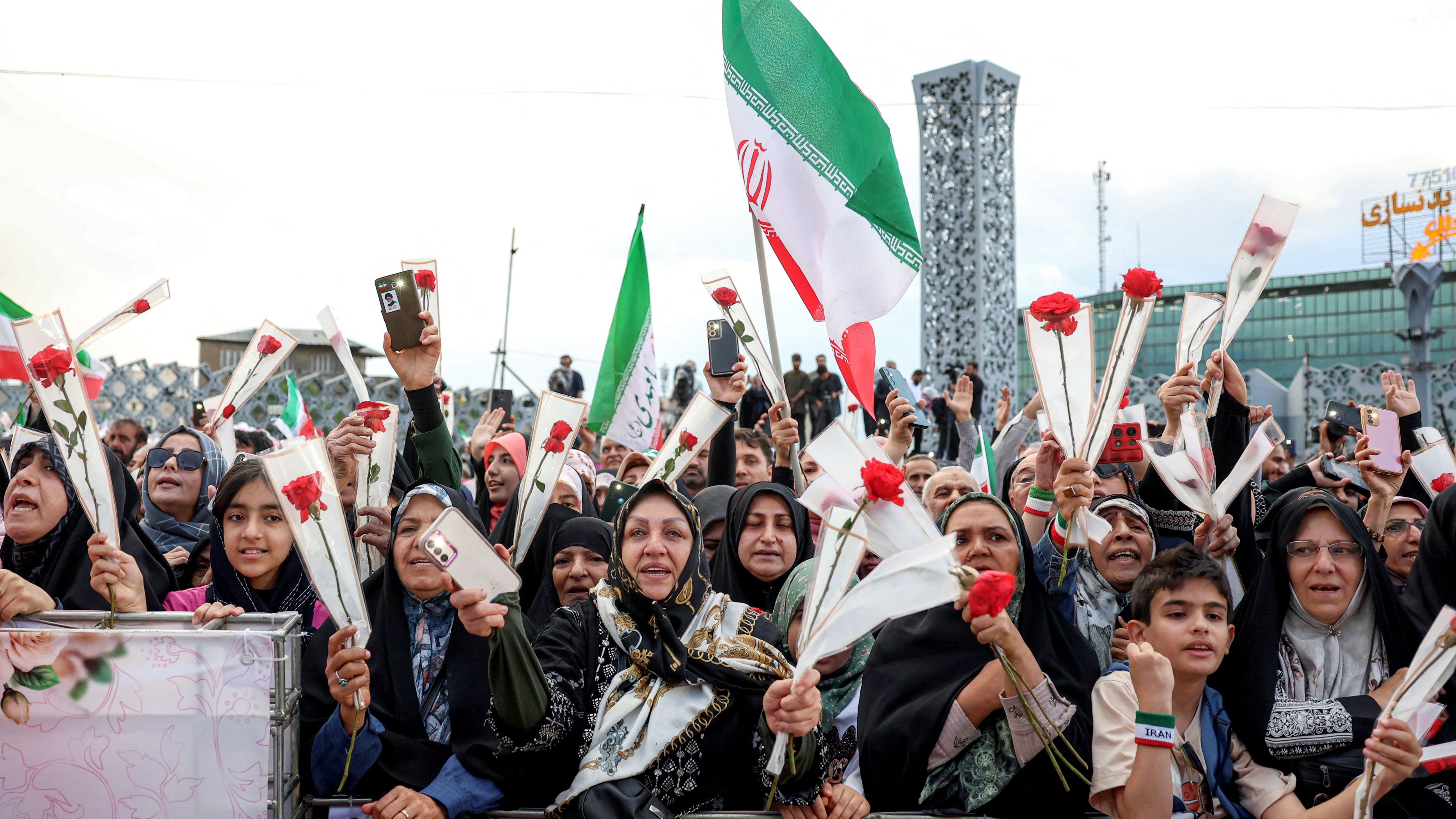 ماذا حدث في قطر؟ فيفا يدرس تجديد قراره بشأن "إيران الملكية"
