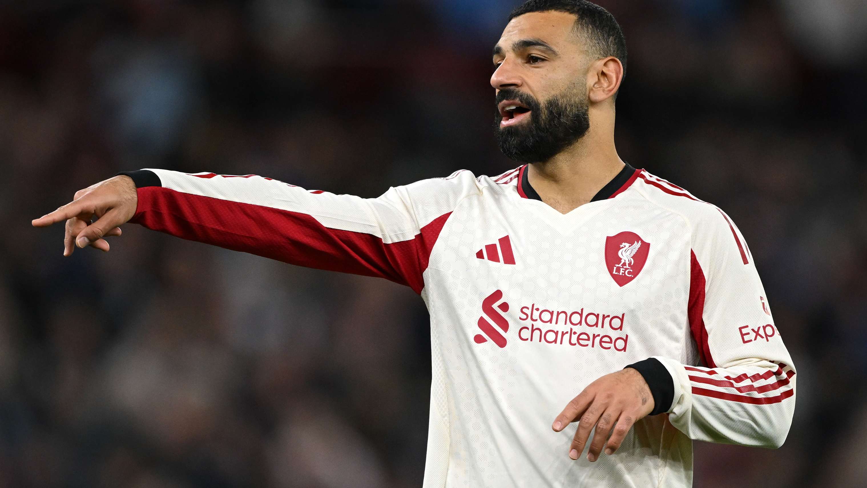 Aston Villa v Liverpool - Premier League