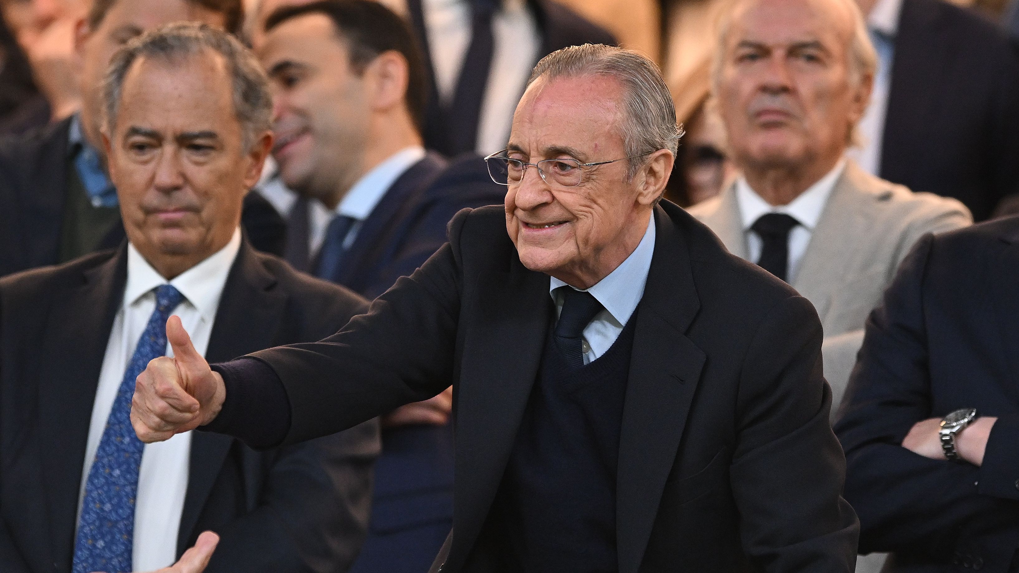 منافس بيريز المحتمل: الانتخابات المقبلة قد تكون الأخيرة في تاريخ ريال مدريد!