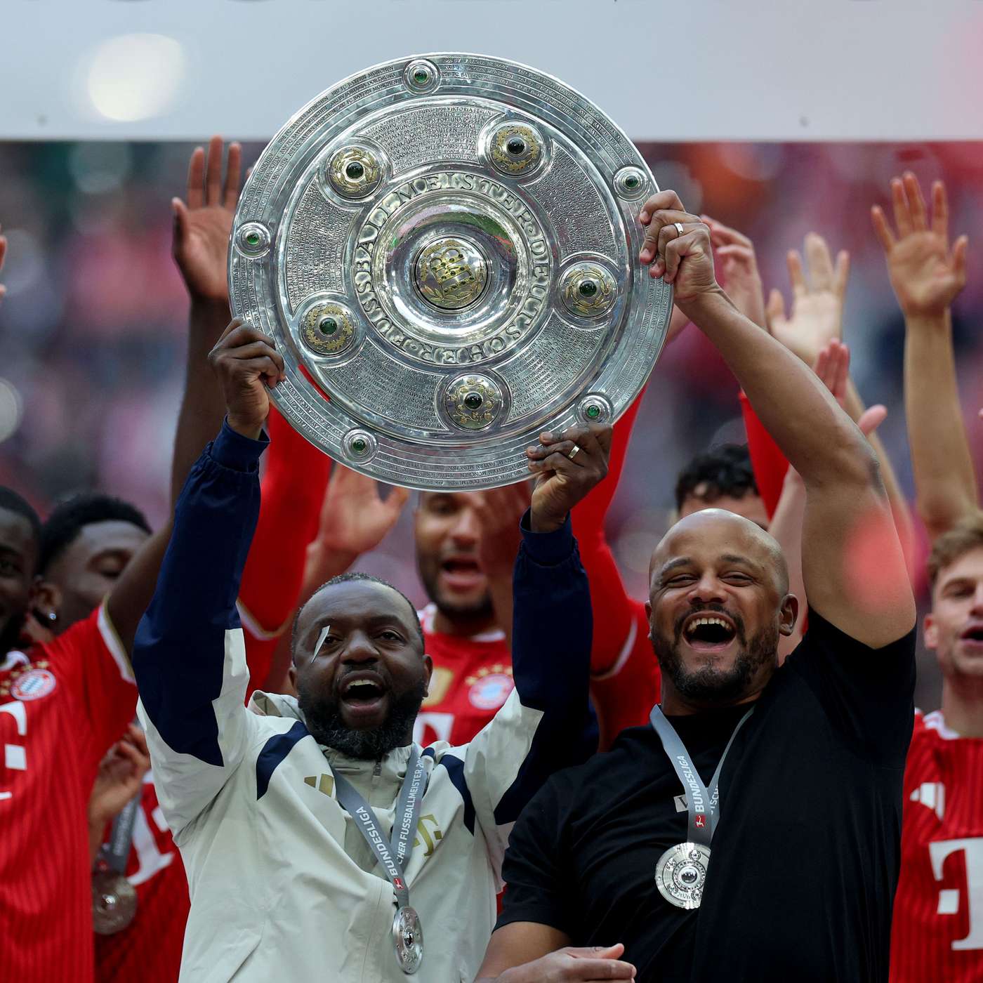 FC Bayern München v 1. FC Köln - Bundesliga