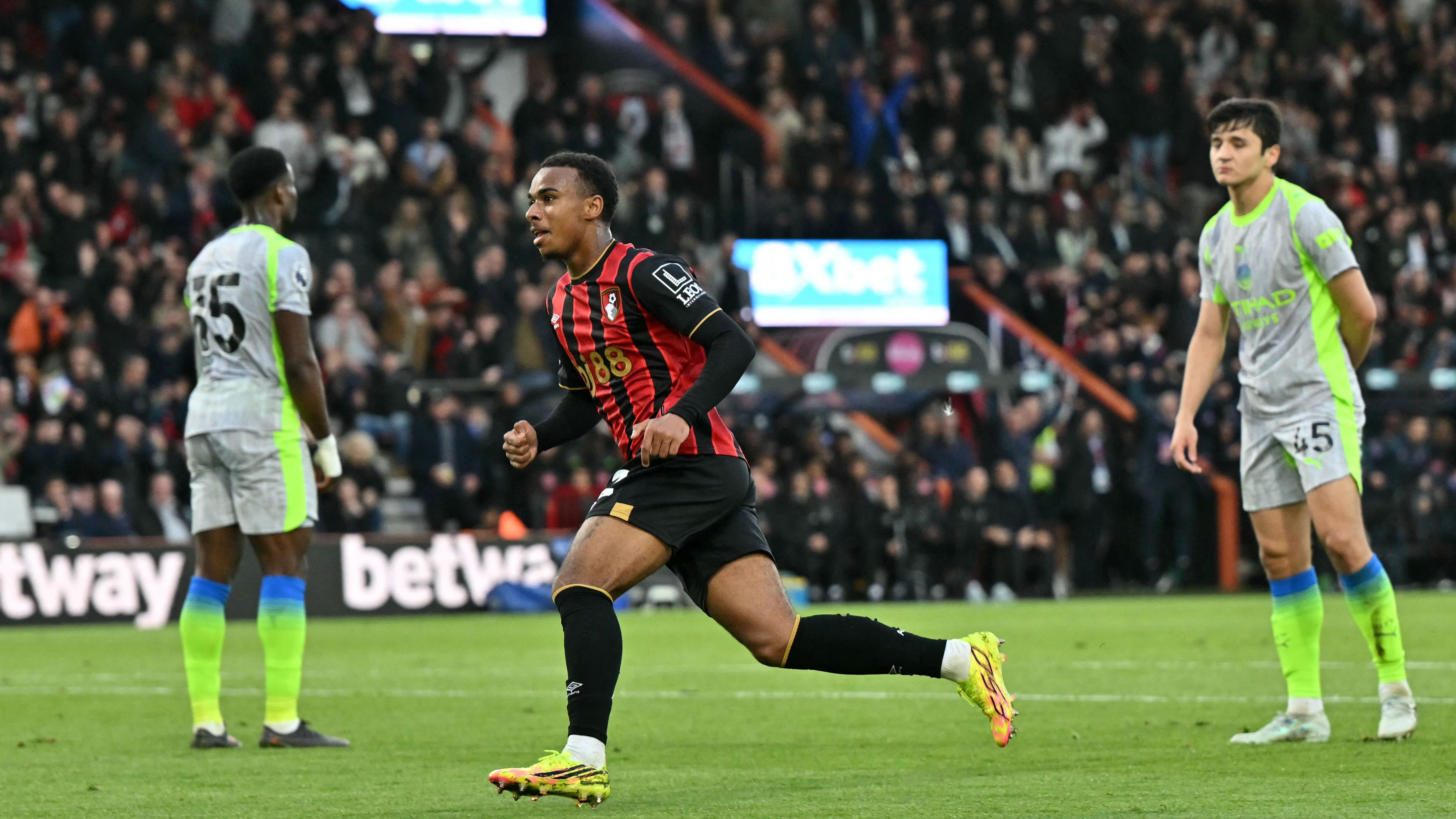 FBL-ENG-PR-BOURNEMOUTH-MAN CITY