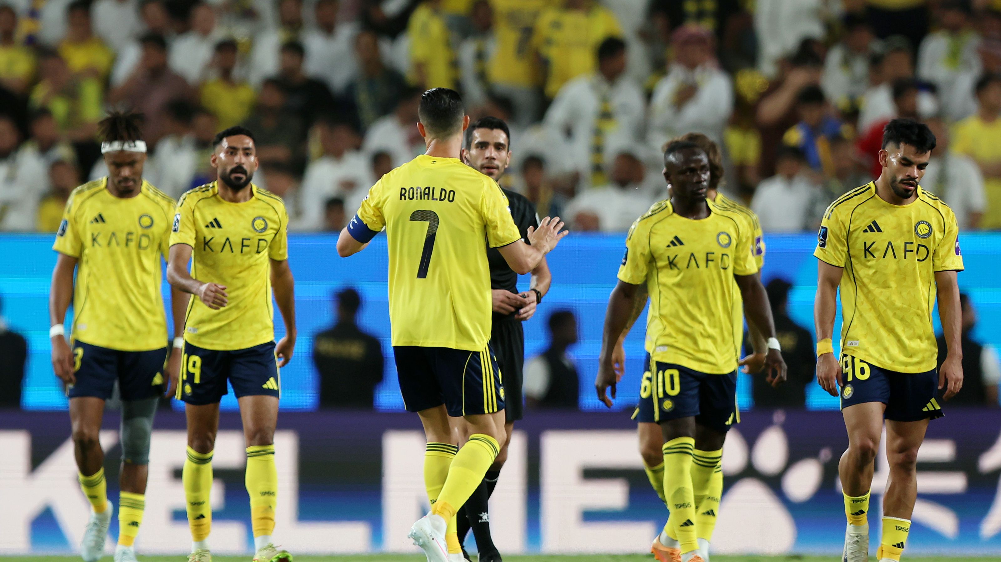 هل يكسر النصر لعنته؟ مفارقة درامية تشعل مواجهة حسم الدوري السعودي