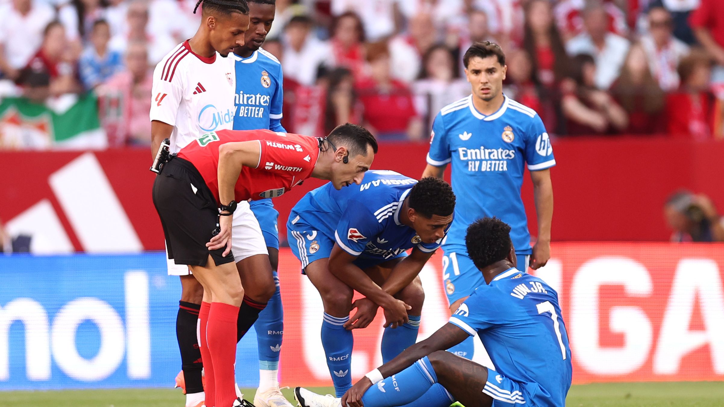 Sevilla FC v Real Madrid CF - LaLiga EA Sports