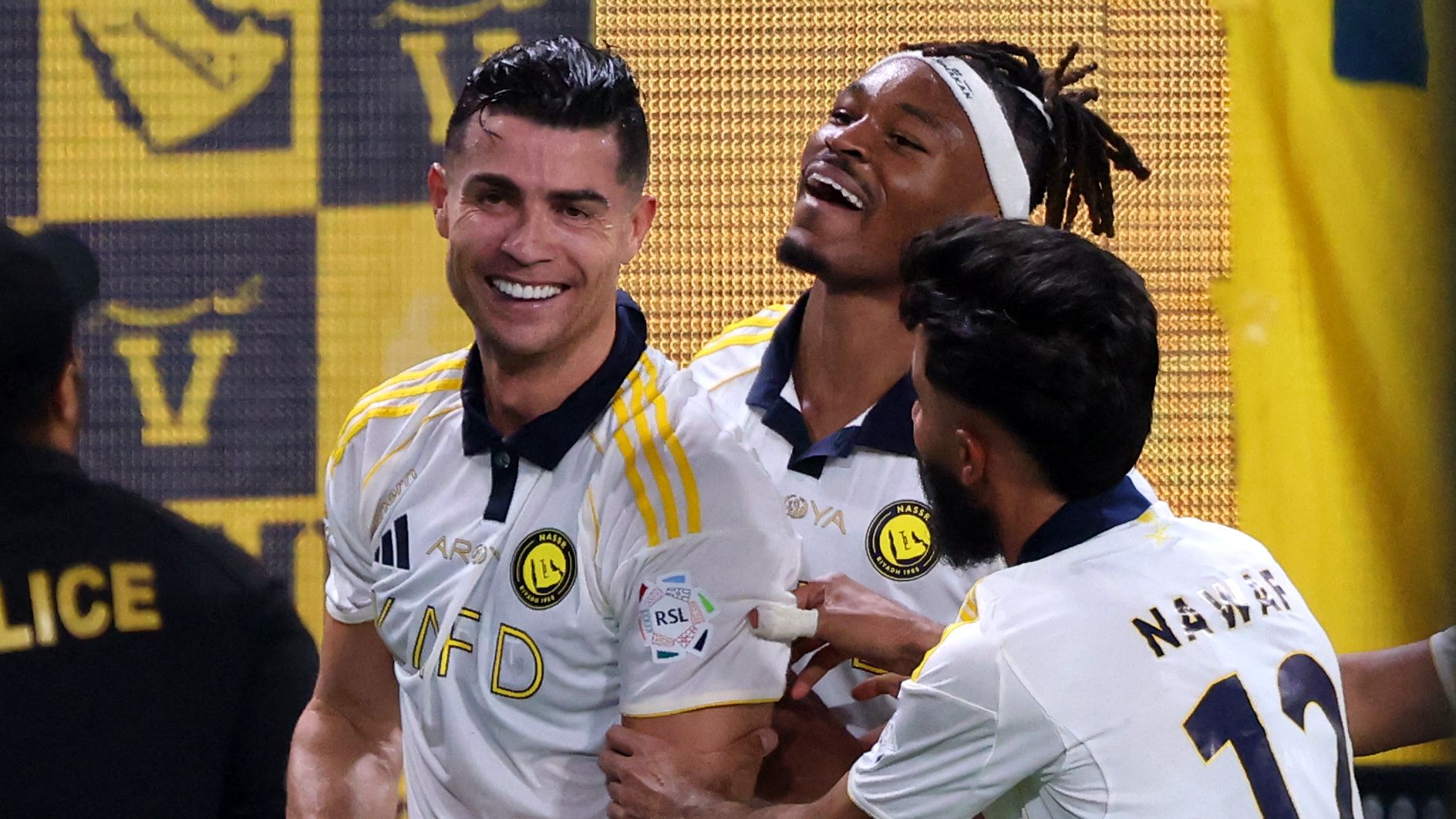 شركة طيران تسخر من رونالدو بعد التتويج بالدوري السعودي