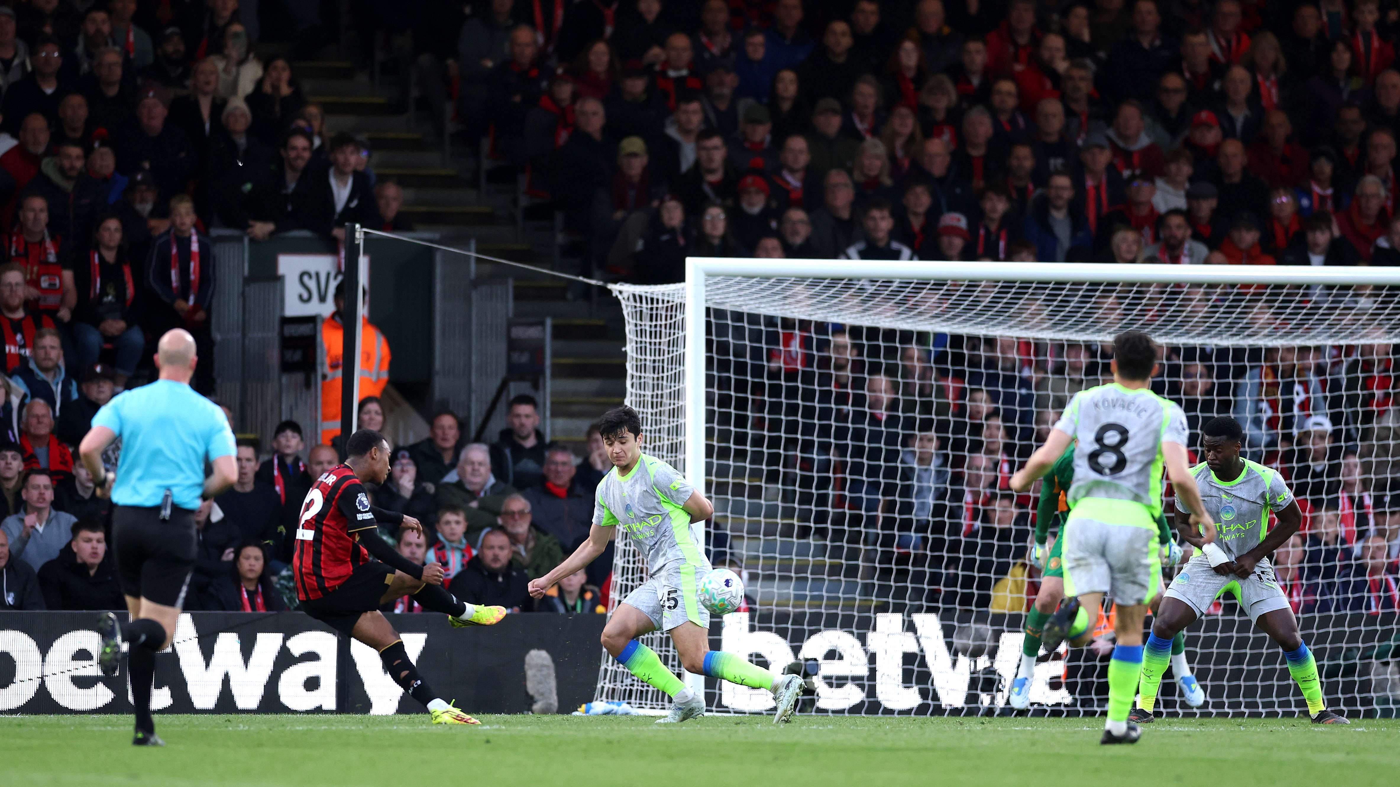Bournemouth v Manchester City - Premier League