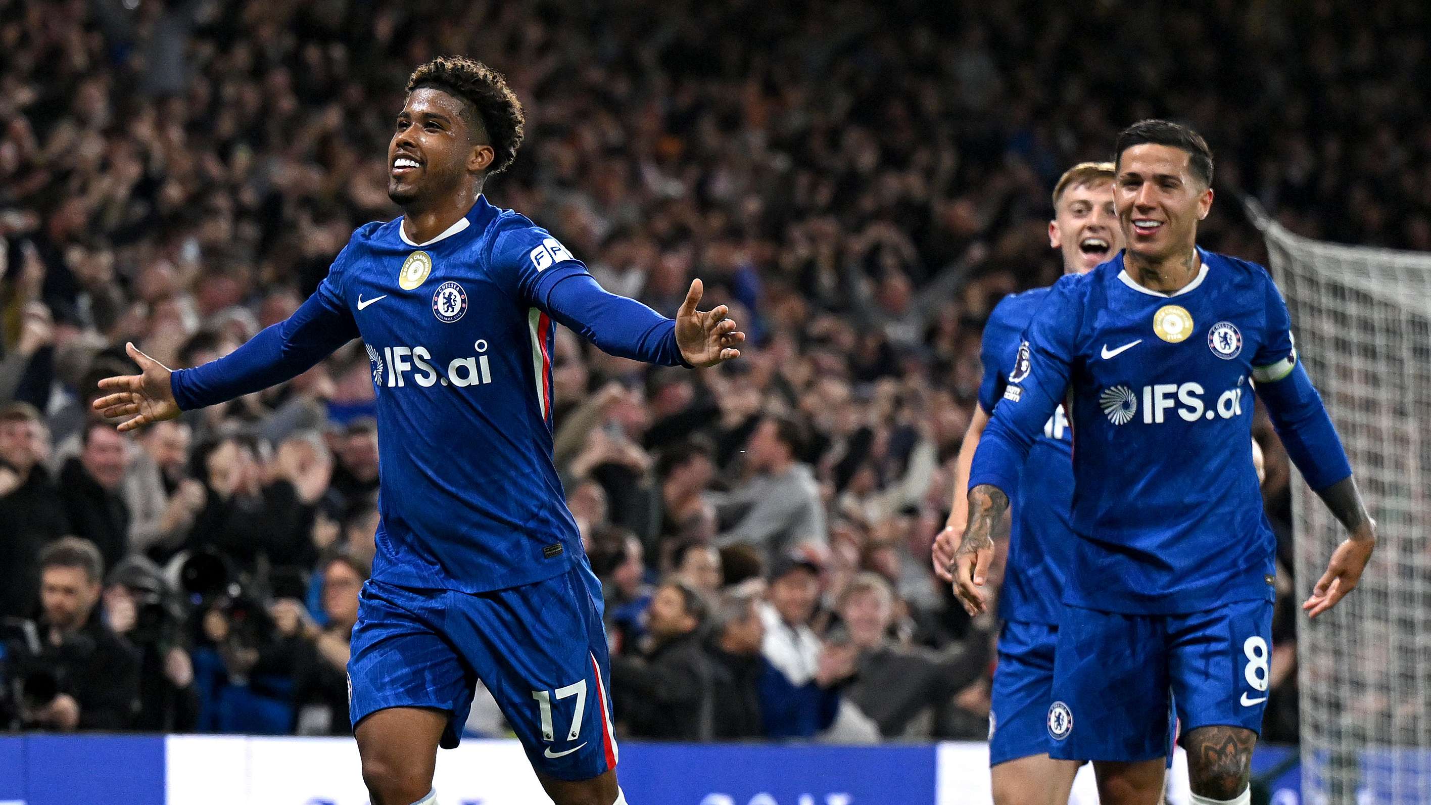 Chelsea v Tottenham Hotspur - Premier League