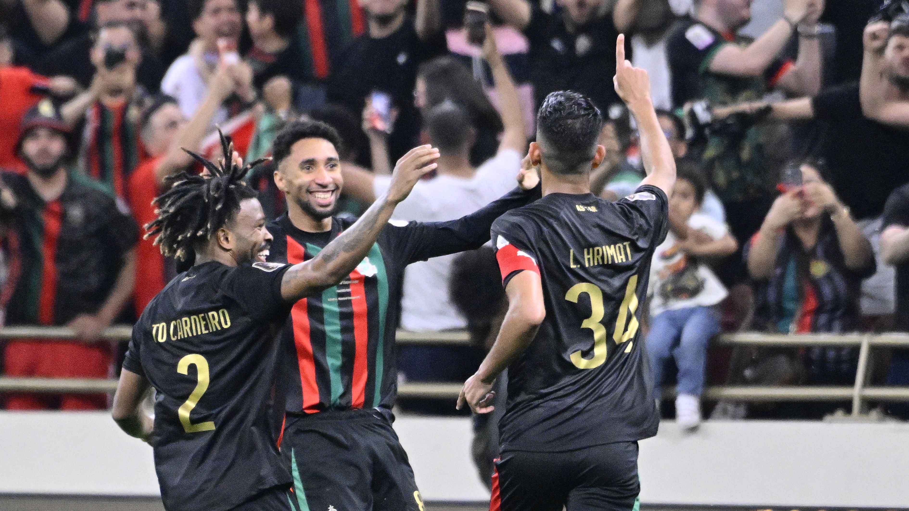 مواجهة القمة والبقاء: الجيش الملكي يستضيف اتحاد تواركة في الدوري المغربي