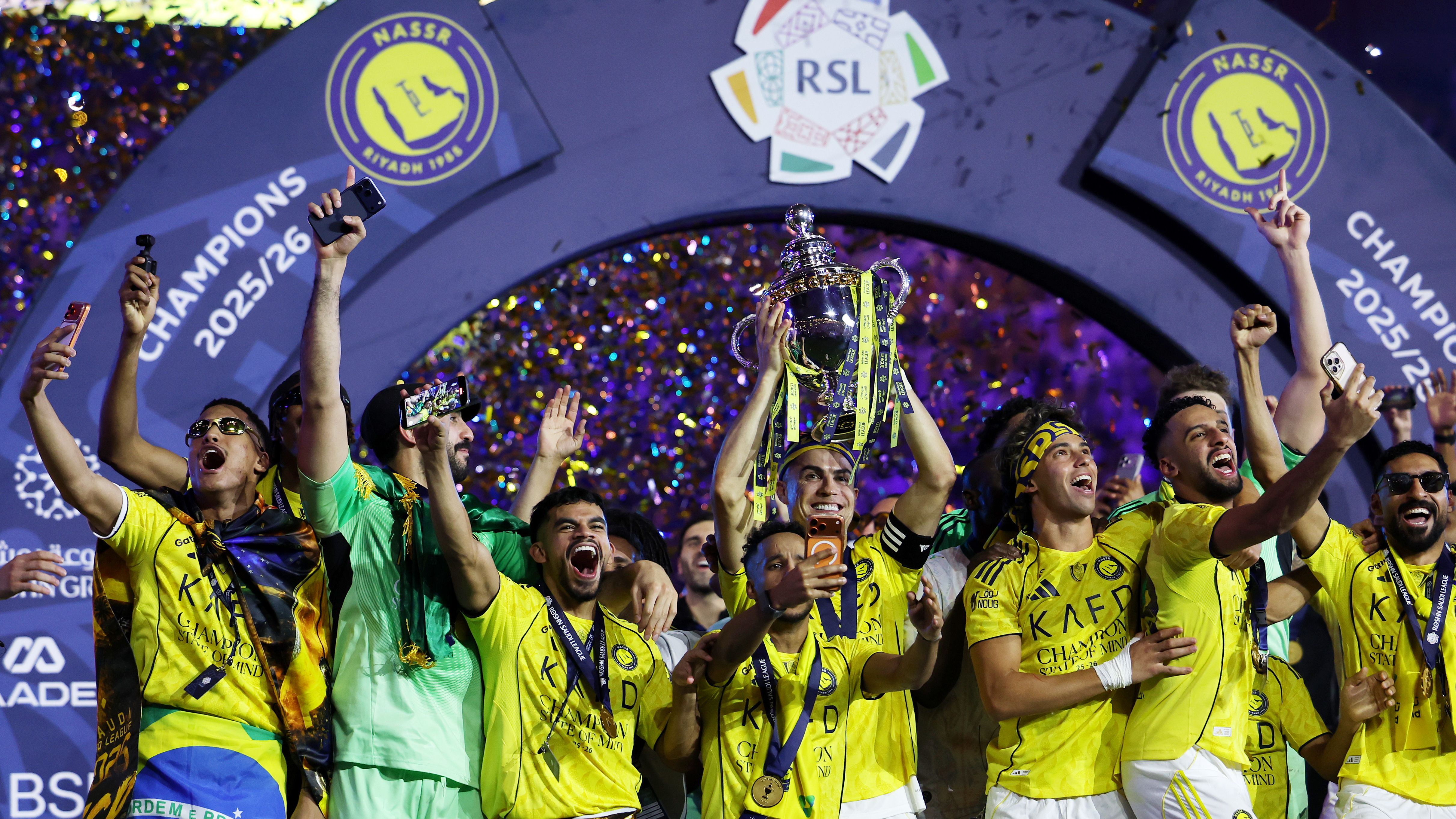 النصر يضمن بقاء نجمه عبدالرحمن غريب لثلاثة مواسم إضافية