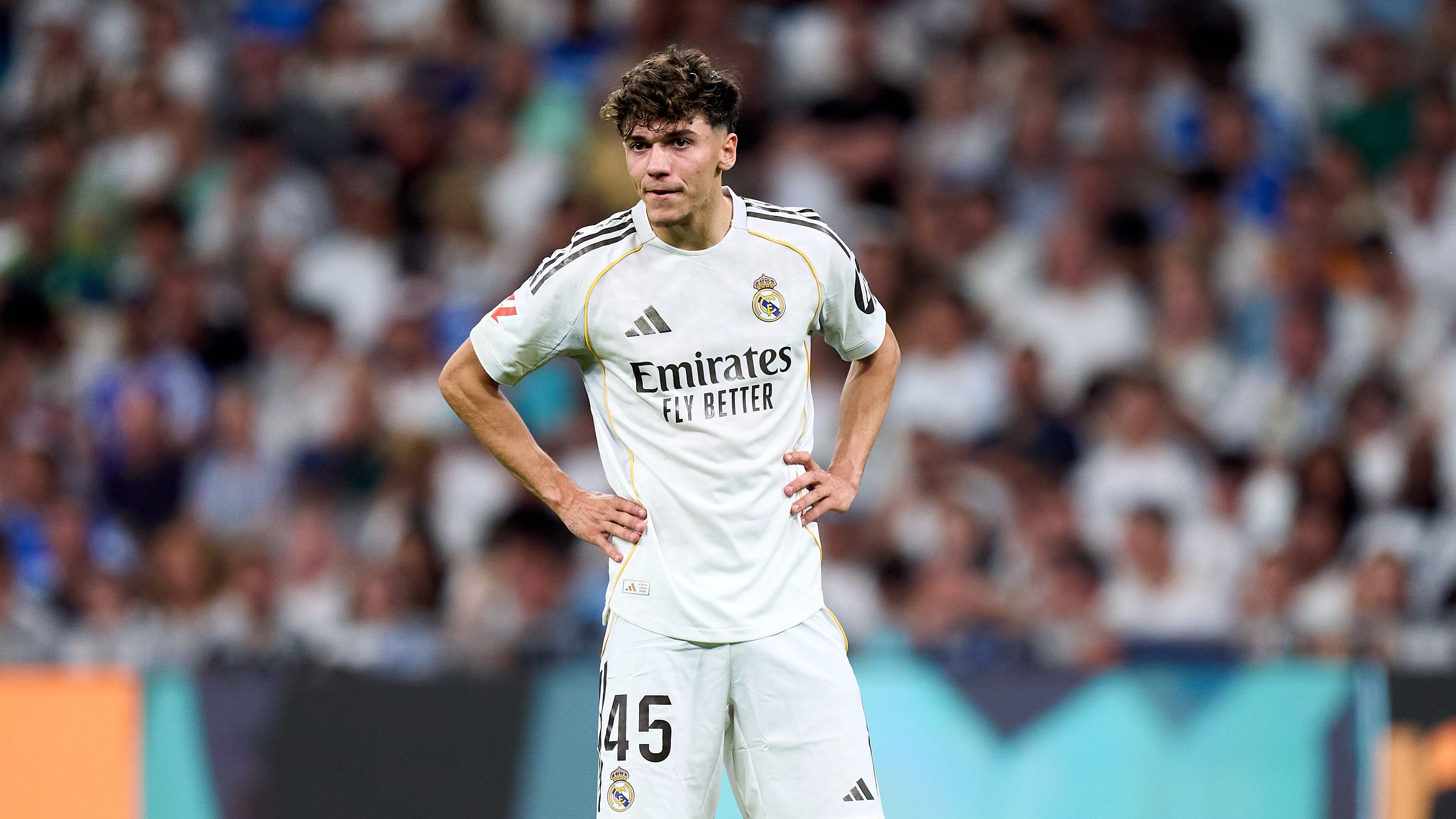 غموض مورينيو دفعه للقرار الصعب.. بيتارش يسير على خطى ثنائي ريال مدريد